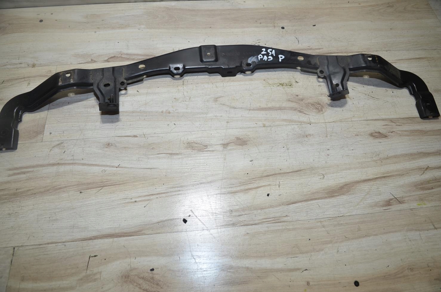 pillar iron front body wall Nissan Murano Z51
