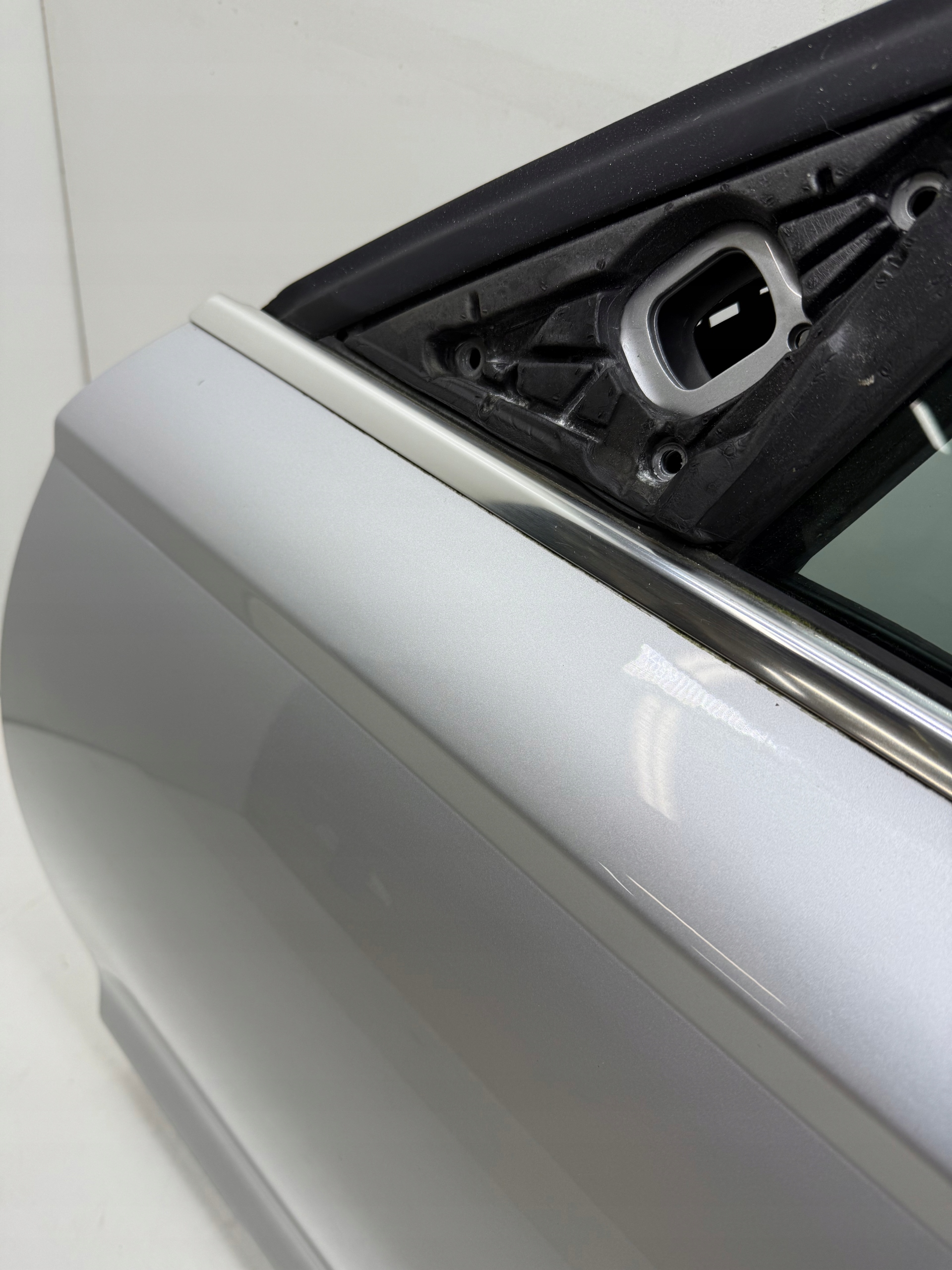 AUDI A6 S6 C7 door driver´s left front LX7W silver nice