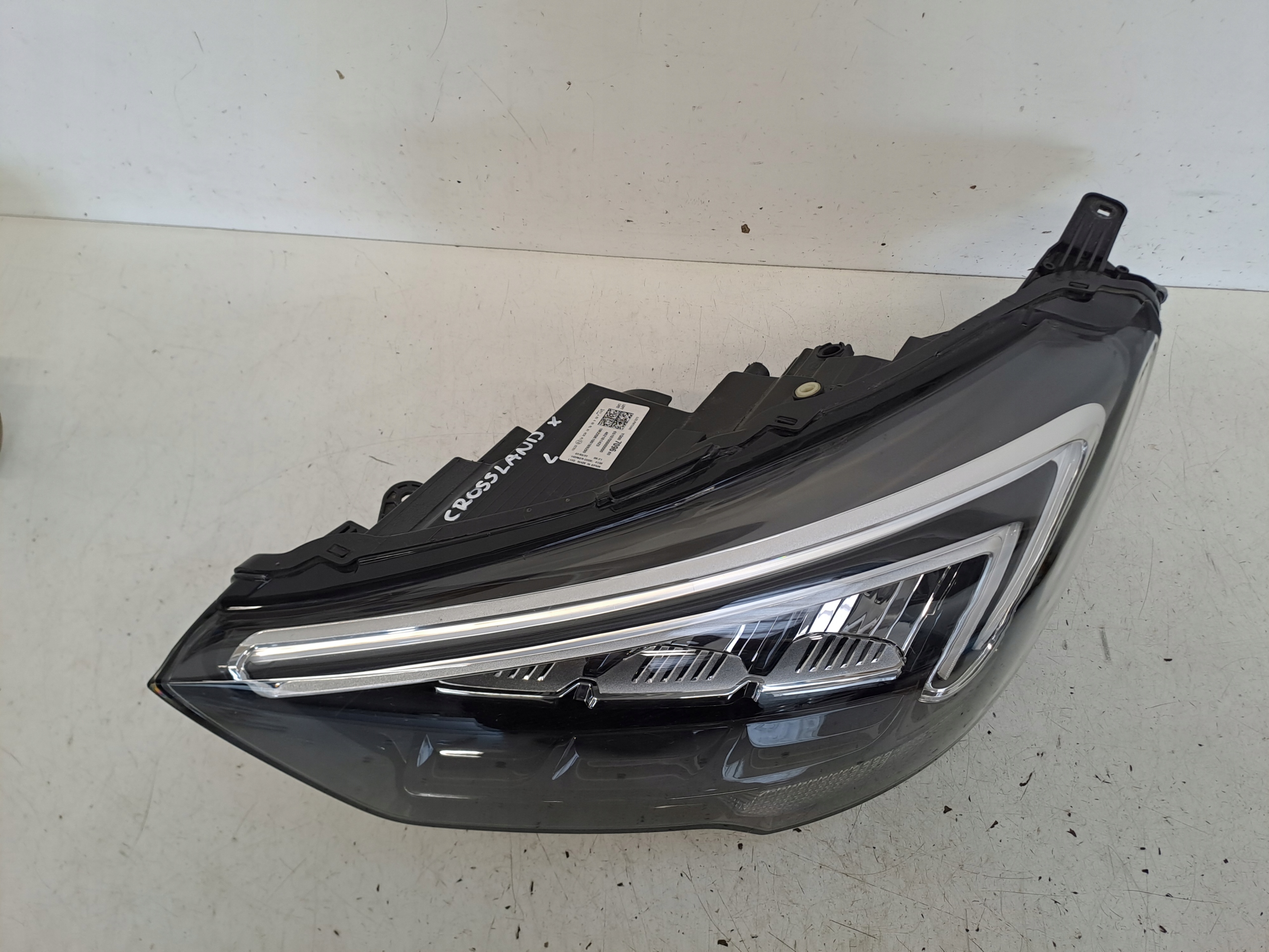 light left front FullLED 462161423 Opel Crossland X
