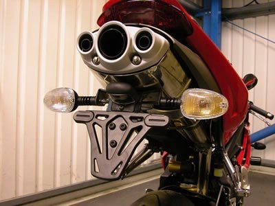 Rg Upevnenie Tabule Register. Triumph 675 Daytona