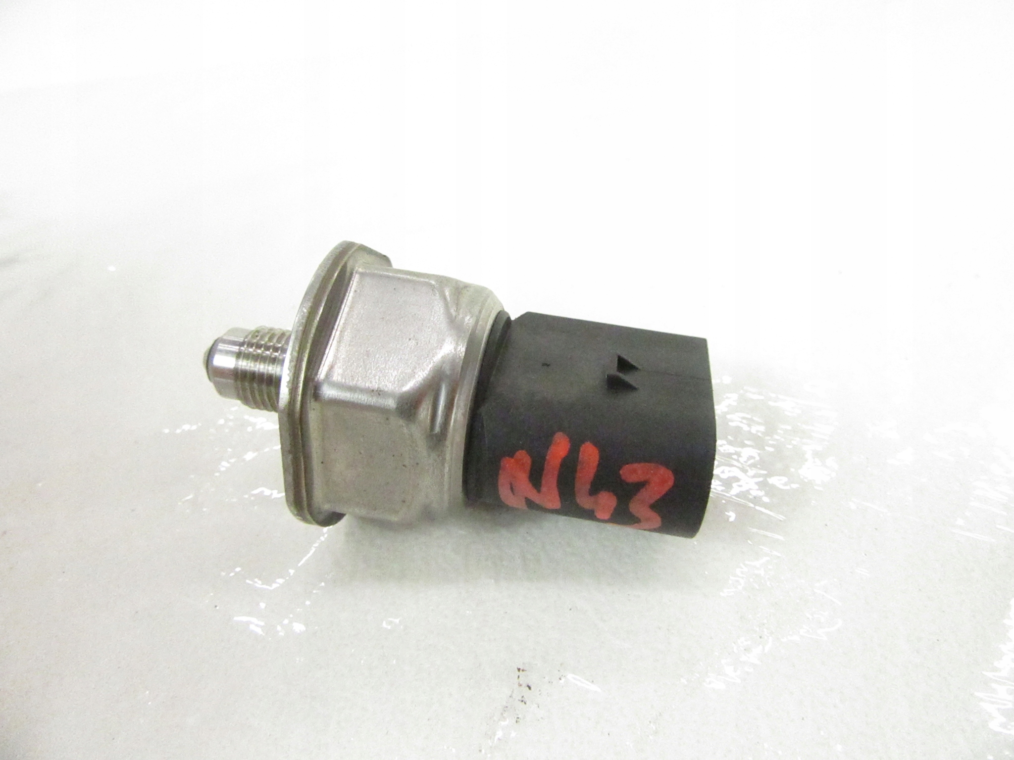Sensor des Kraftstoffsbehälters BMW e60 E81 E87 E90 E91 F01 F10 1.6 1.8 2.0 4.4 N13 N43 N63