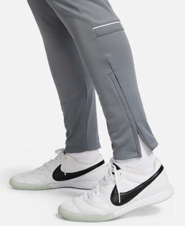  Сподние кросівки Nike Dri-Fit Academy розм. Модель S CV2665 060 