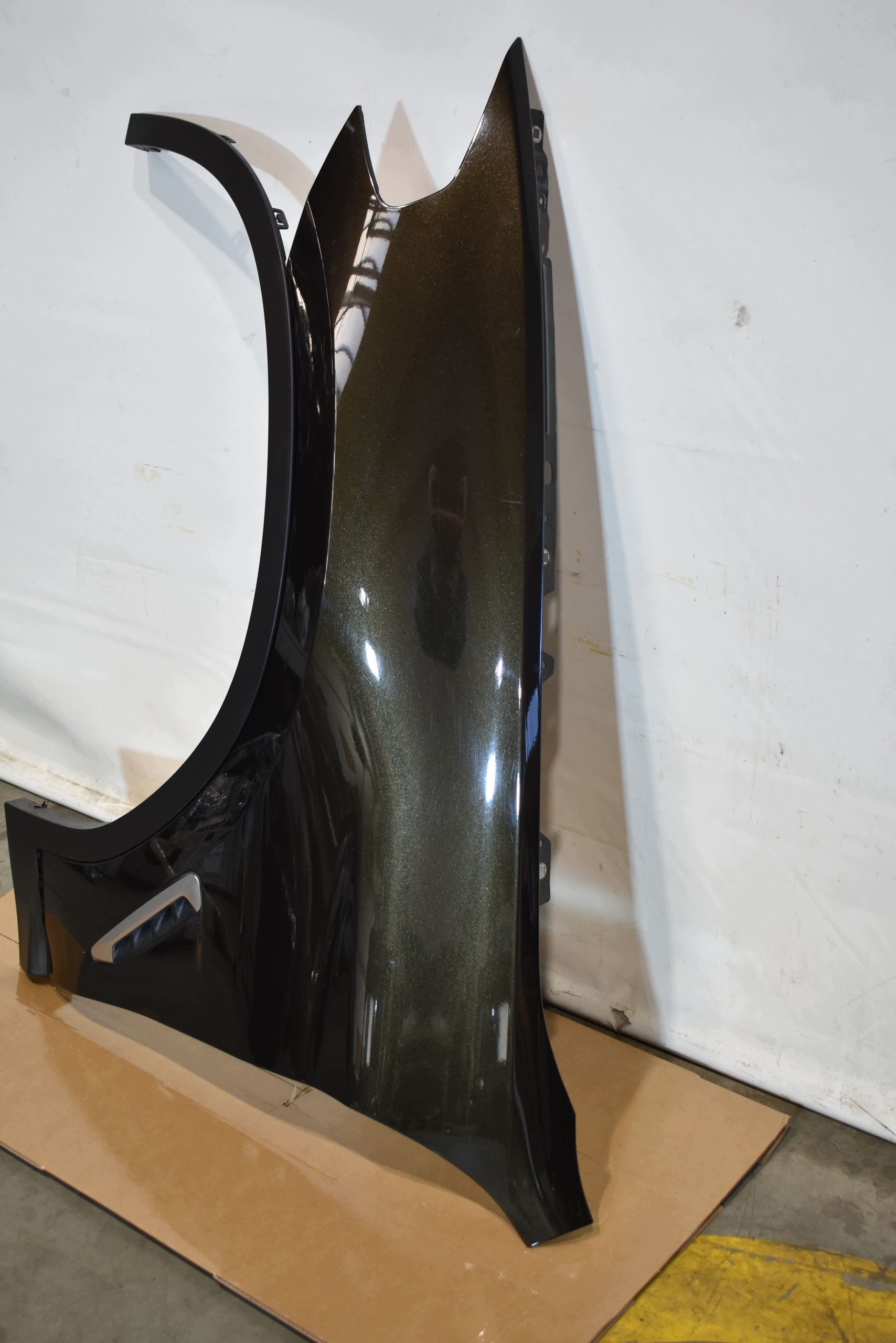 fender front front left colour C07 + moulding BMW X3 G01 1