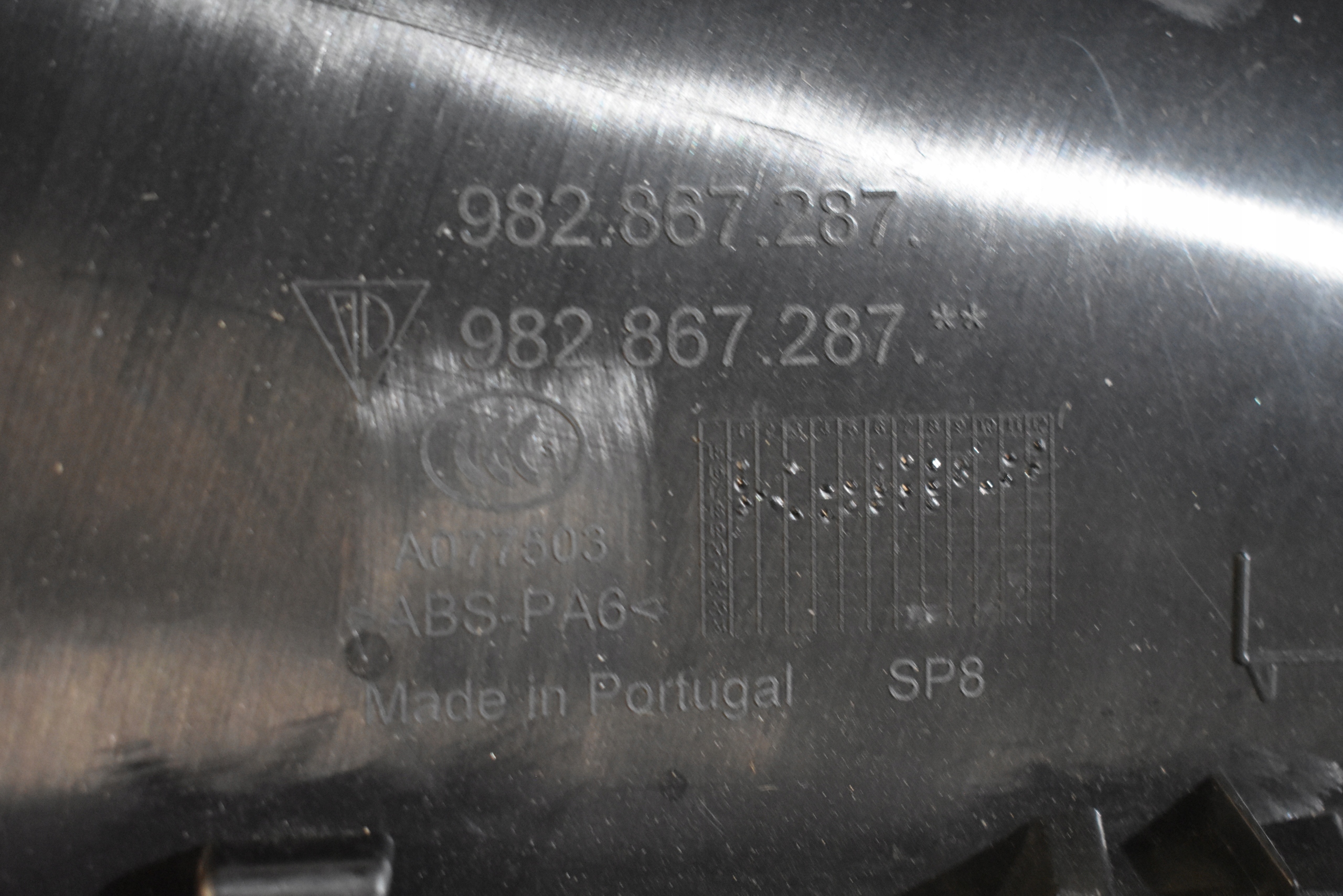 IDEALNA cover SLUPKA C left PORSCHE 718 982 1