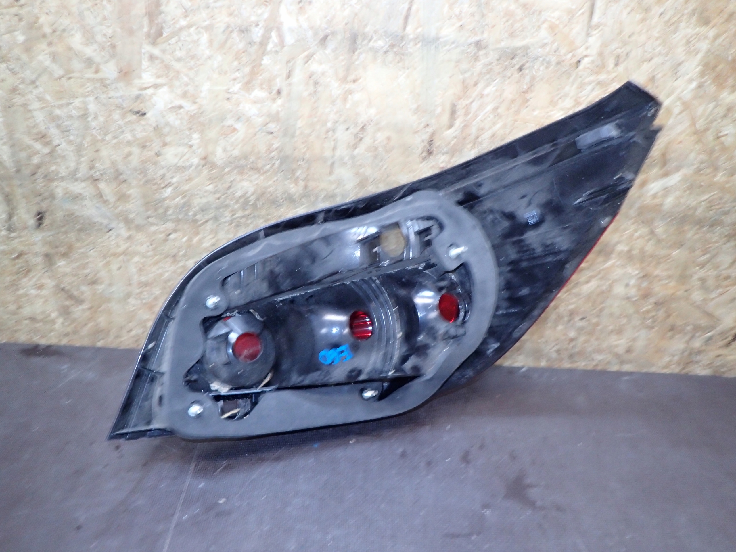 light rear part left BMW 5 V E60 sedan 7165737