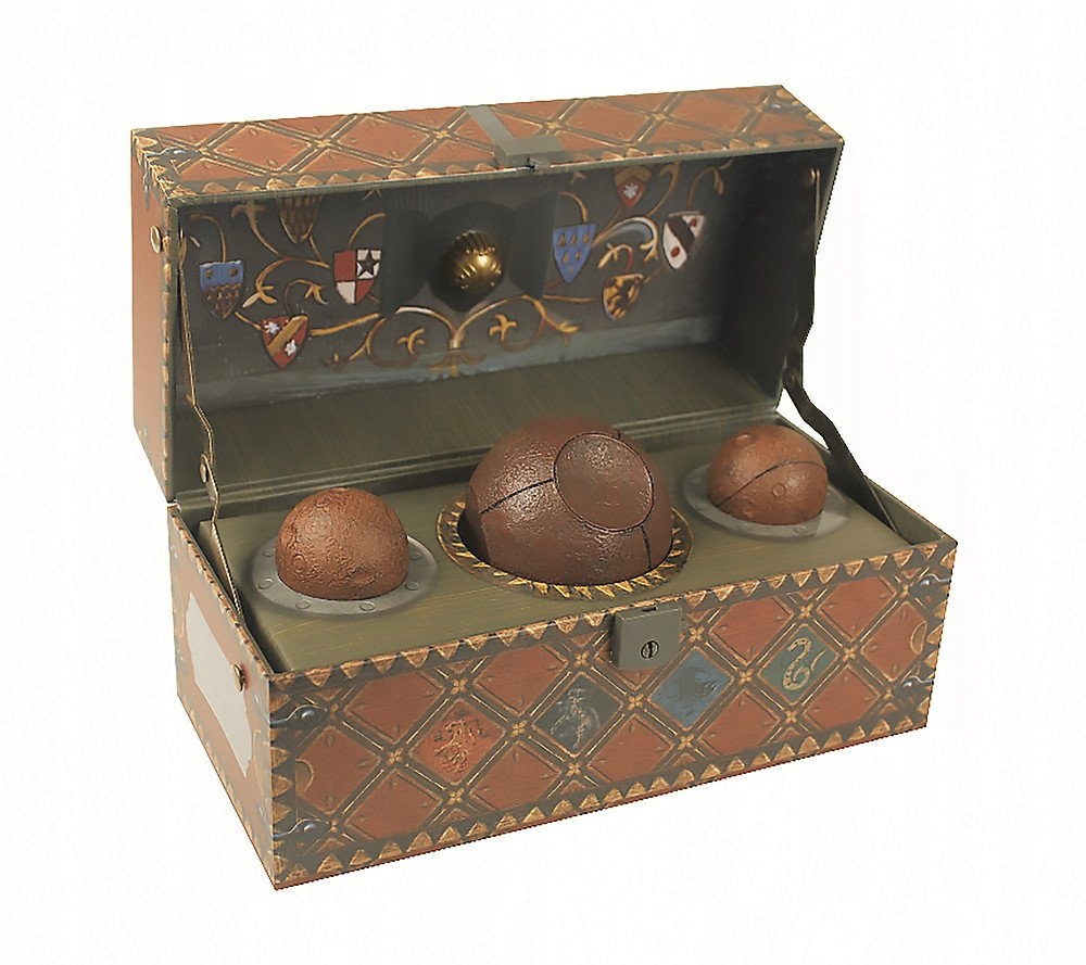 Harry Potter: Collectible Quidditch Set Running Press