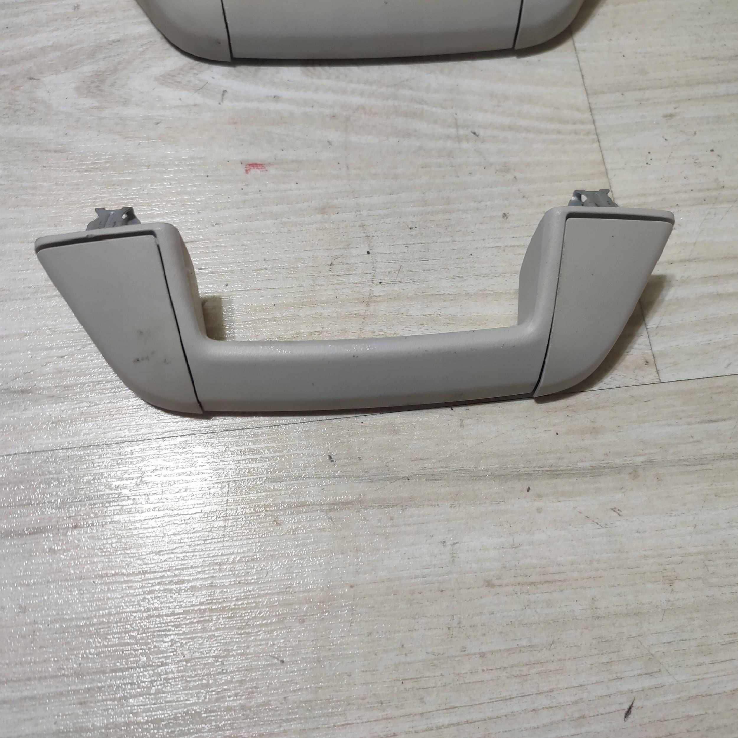 handle sufitowa front Peugeot Rifter 9813105577