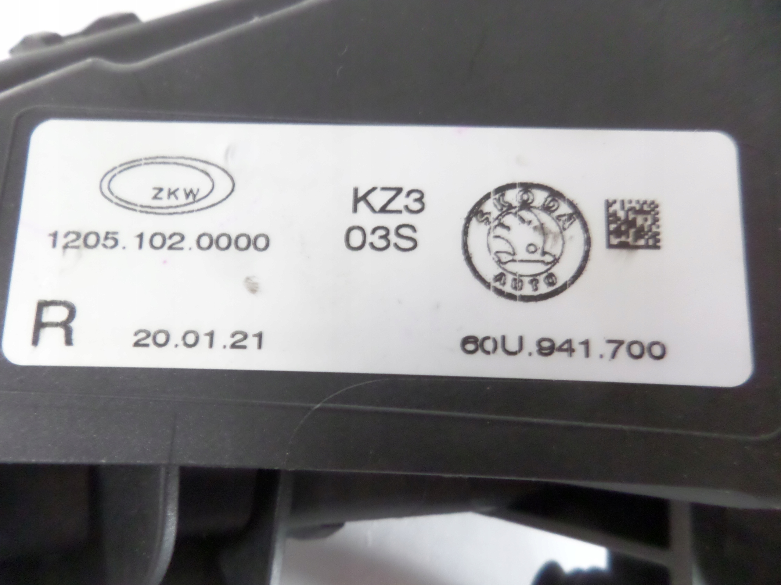 fog light light right SKODA RAPID LIFT 20
