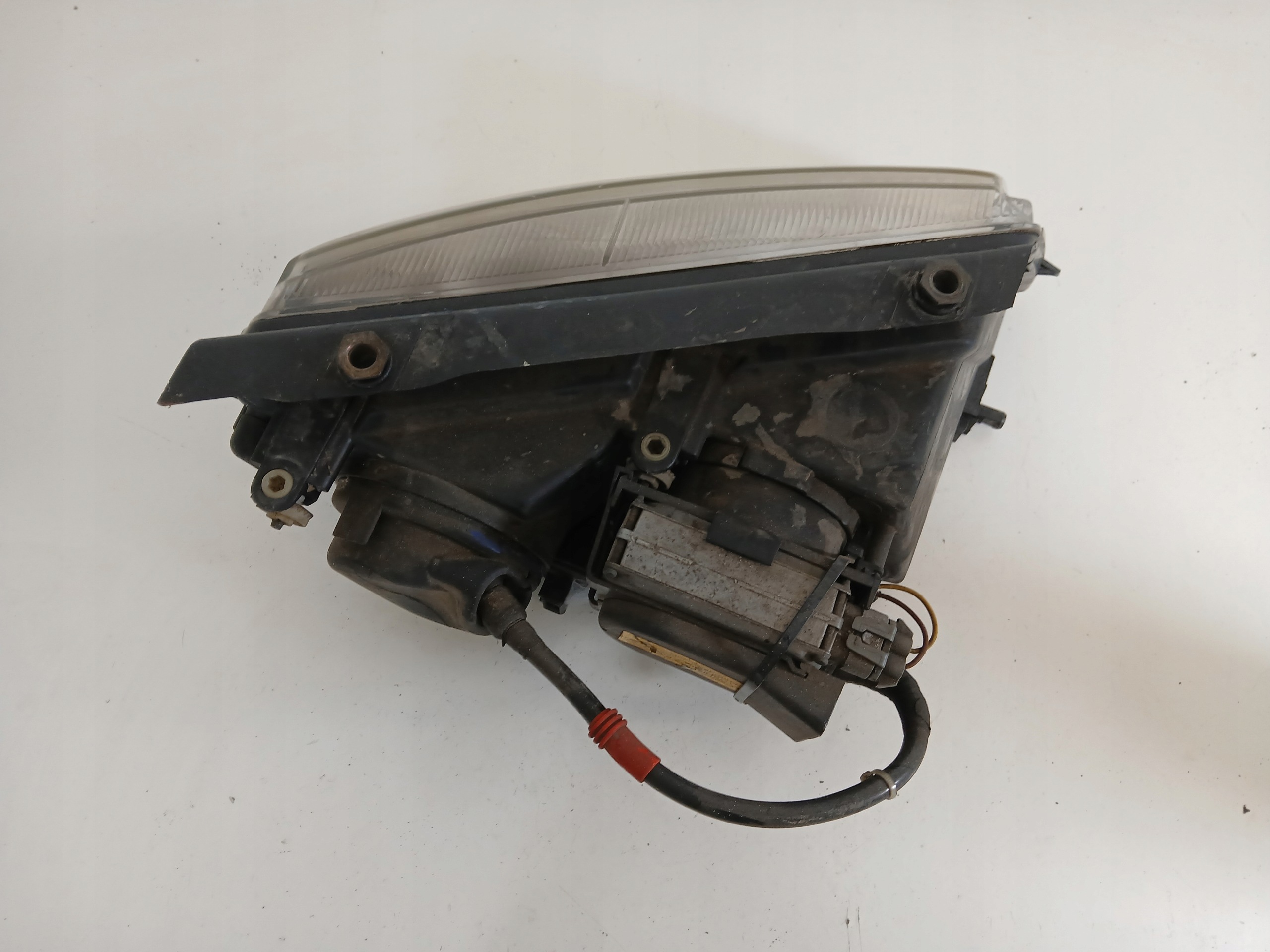 VW PASSAT B5 light left front XENON control unit HELLA