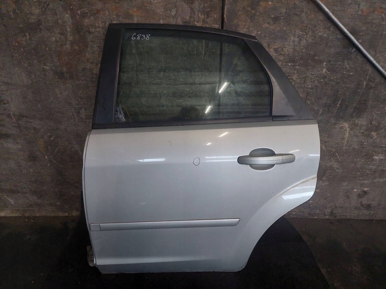 door complete left rear part FORD FOCUS MK2 03 HB 5D