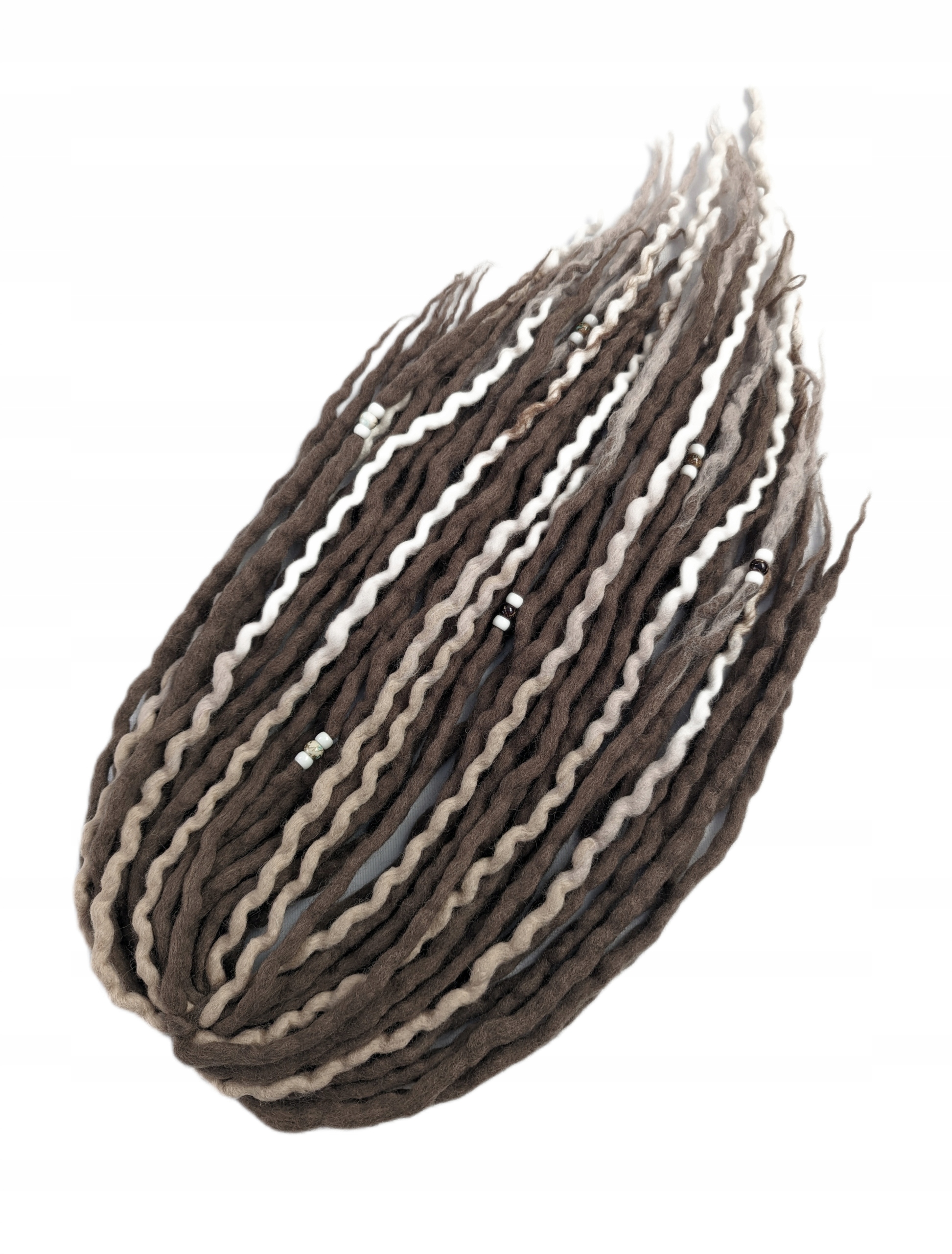 Dredloky Dredy Vlněné ručně vyráběné, hnědá blond, Ořechový Vítr, 40 kusů