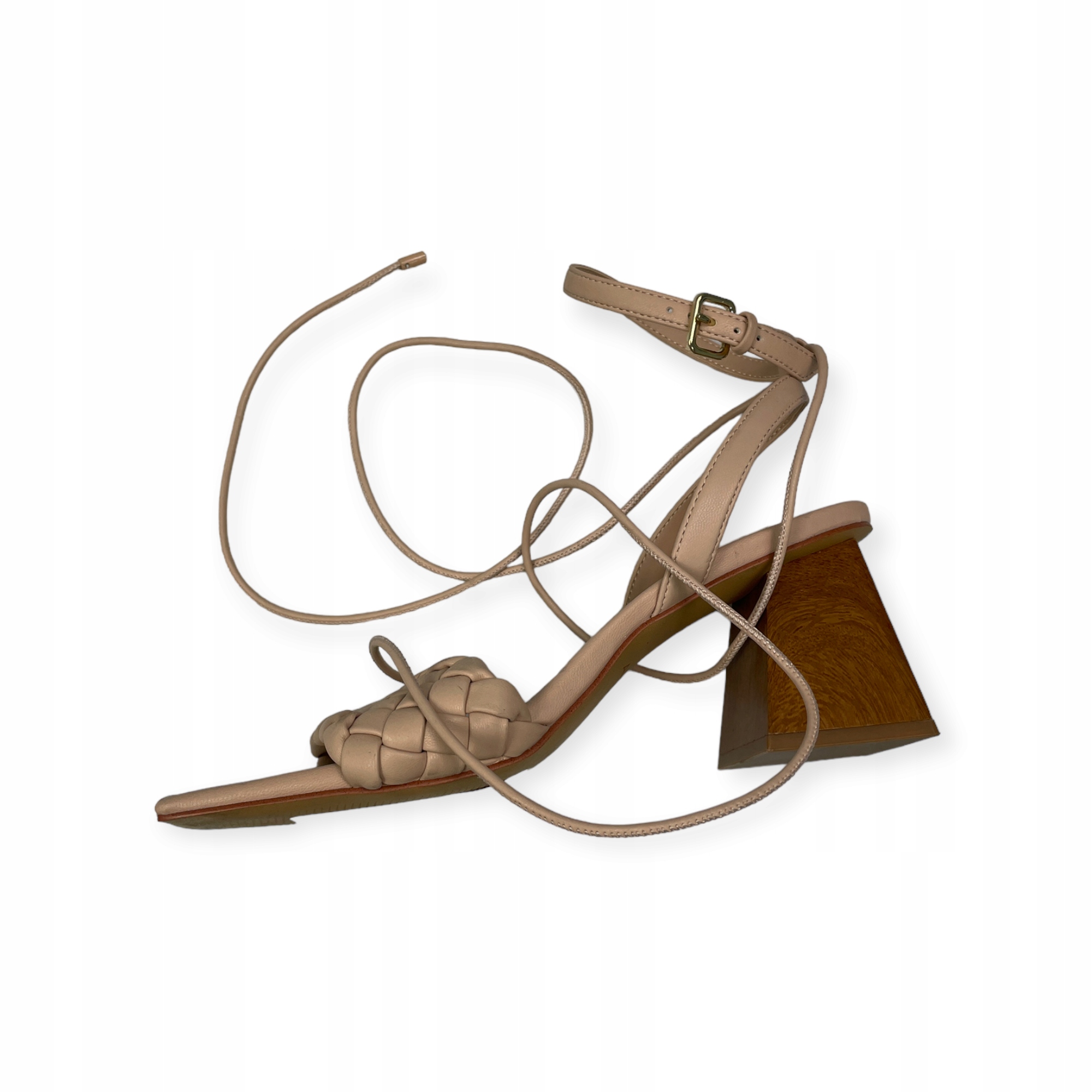 Klasické nazouváky s podpatkem a zavazováním Aldo 40