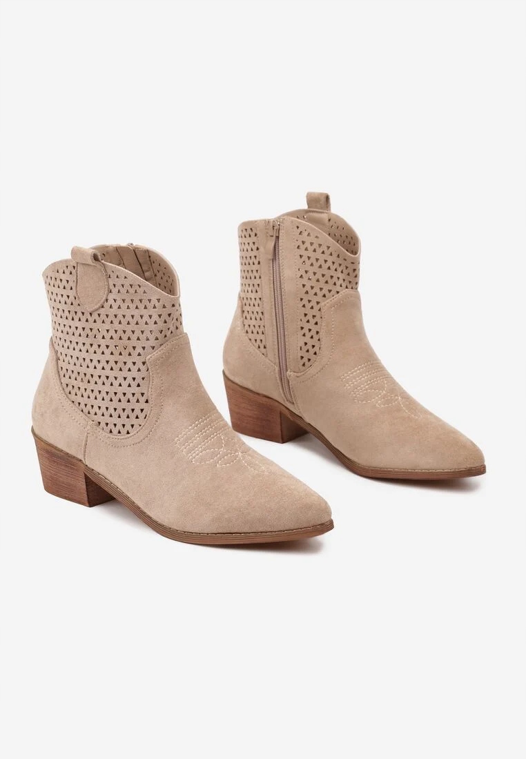 Béžové ažurové dámské kotníkové boty, kovbojské boty na podpatku typu kostka 2358B vel. 40