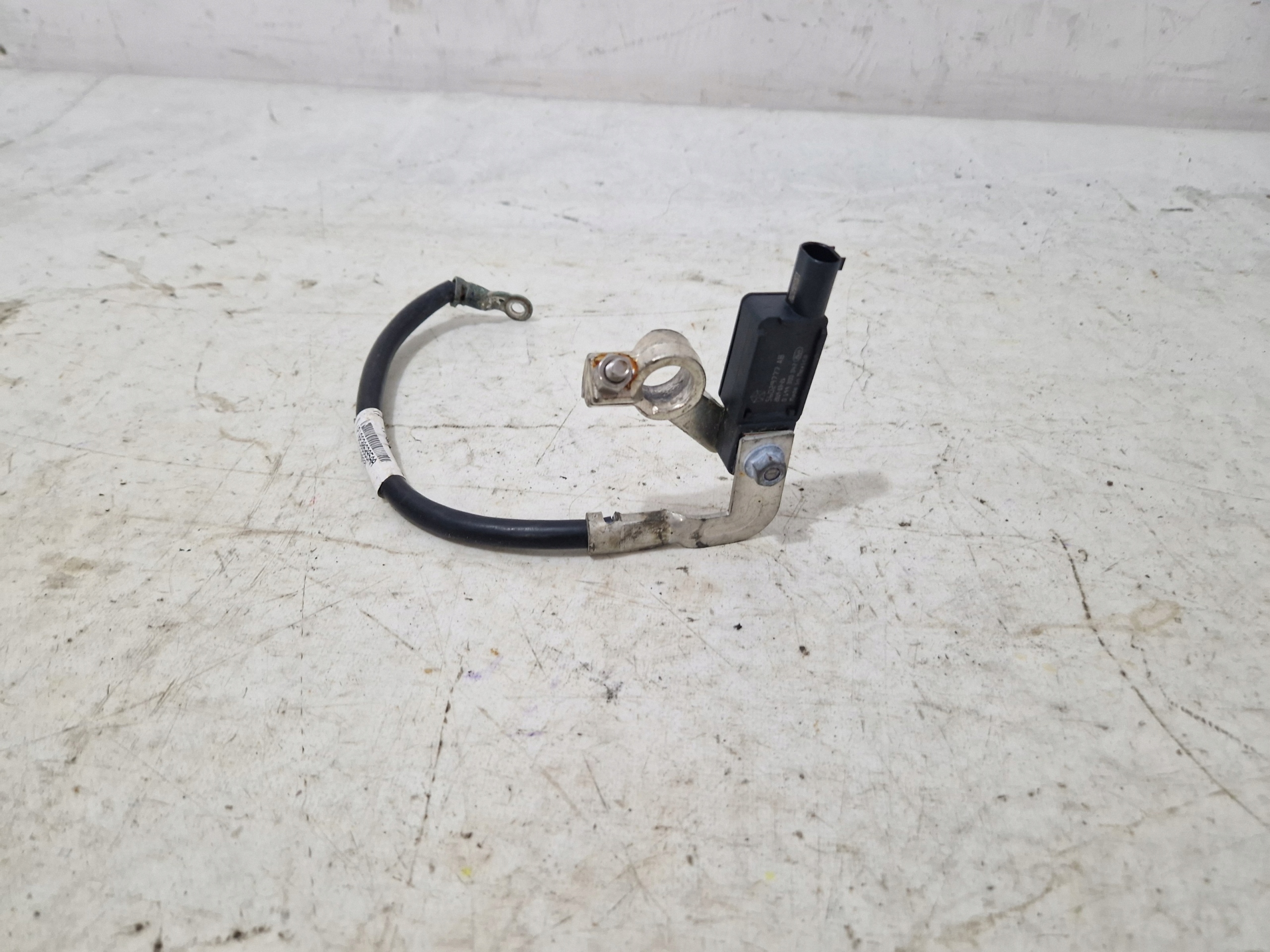 DODGE CHARGER CHALLENGER 2015- Batteriemanagement Sensor AKUMULATORA 68306895AA