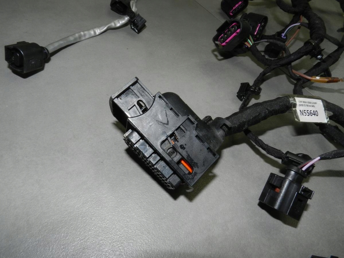 SEAT IBIZA V bundle motor wiring 04C972627F