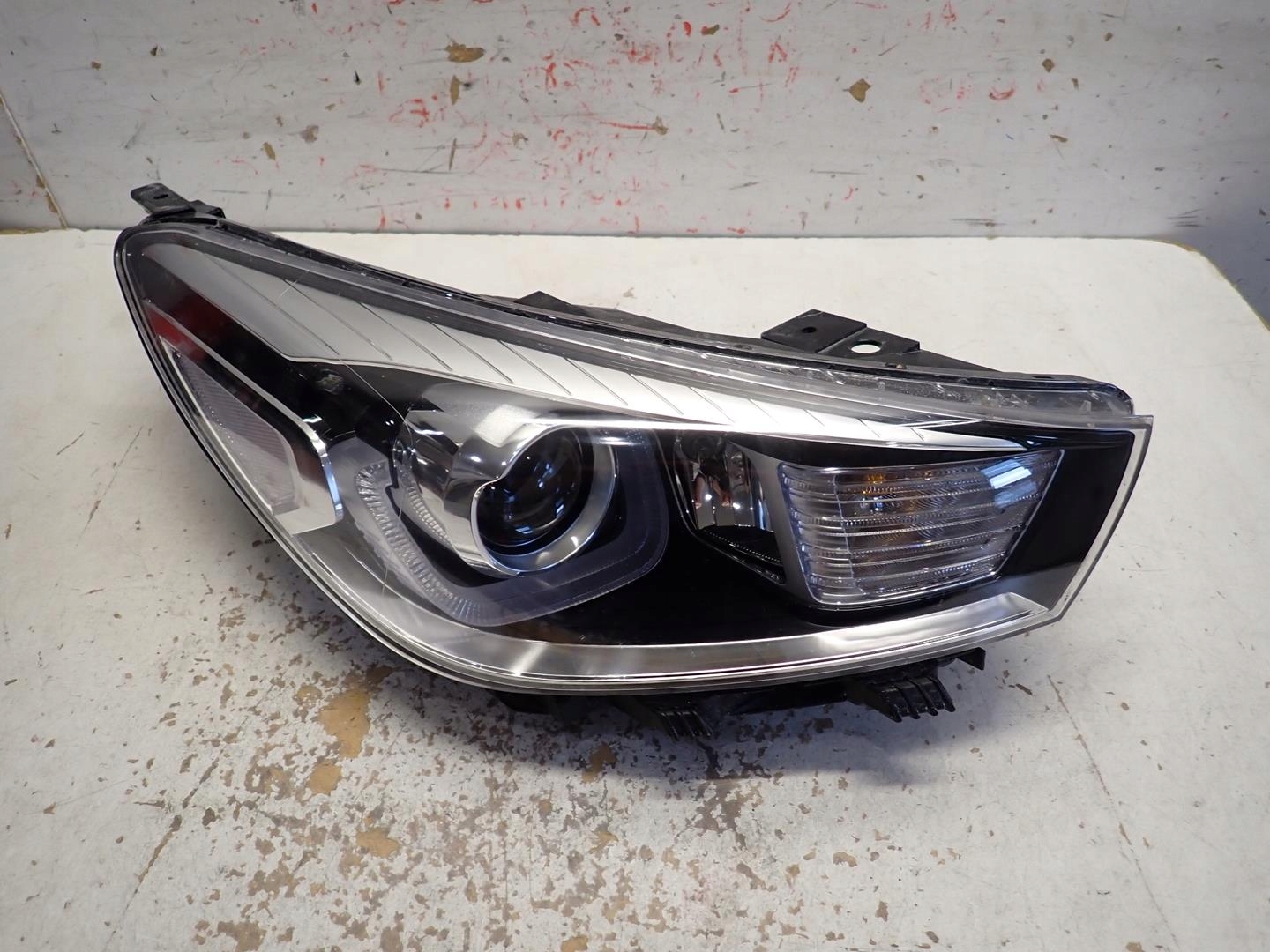 light front front right KIA RIO IV 2017
