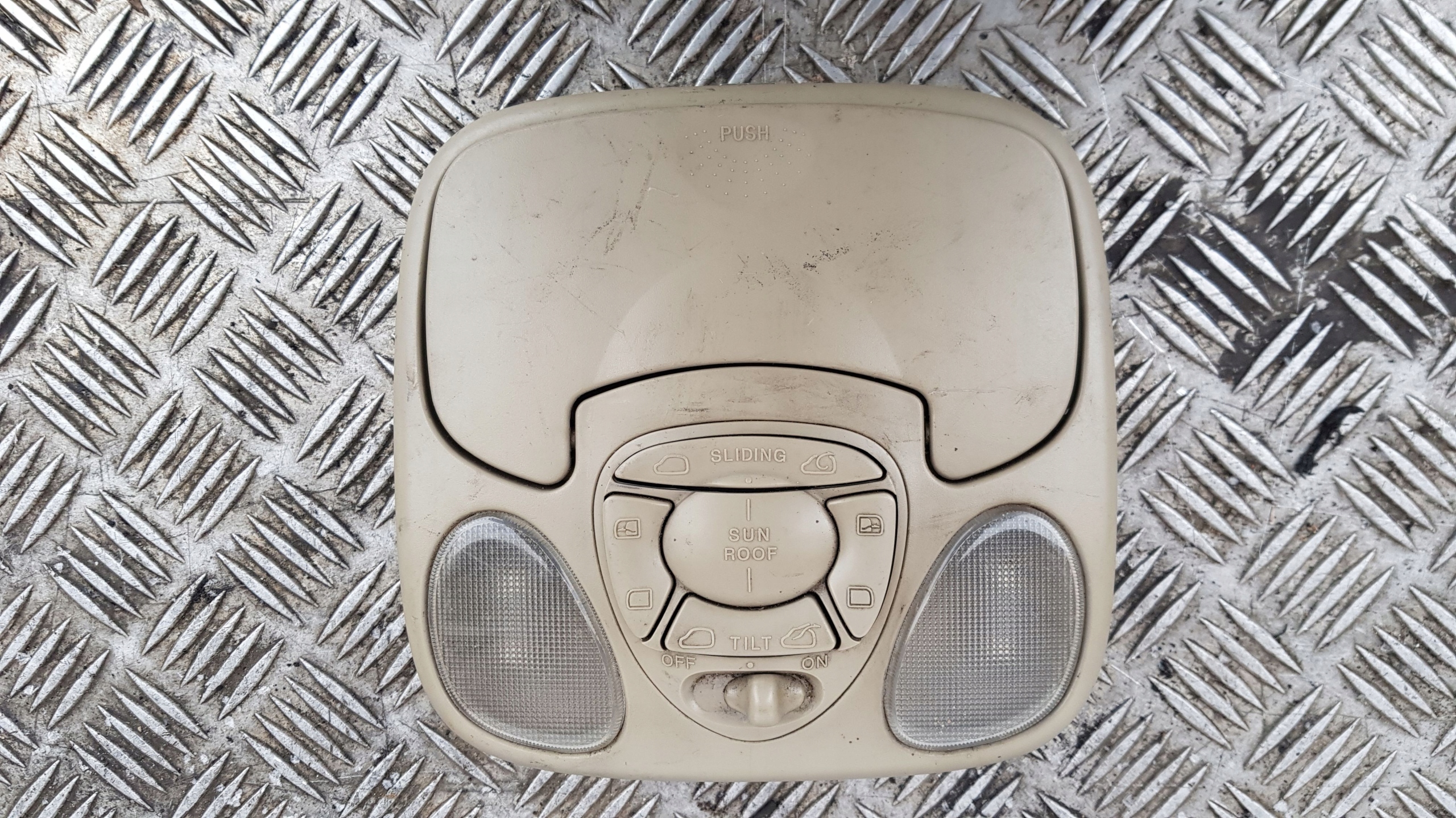KIA CARNIVAL Schalter Schiebedach OSWIETLENIE