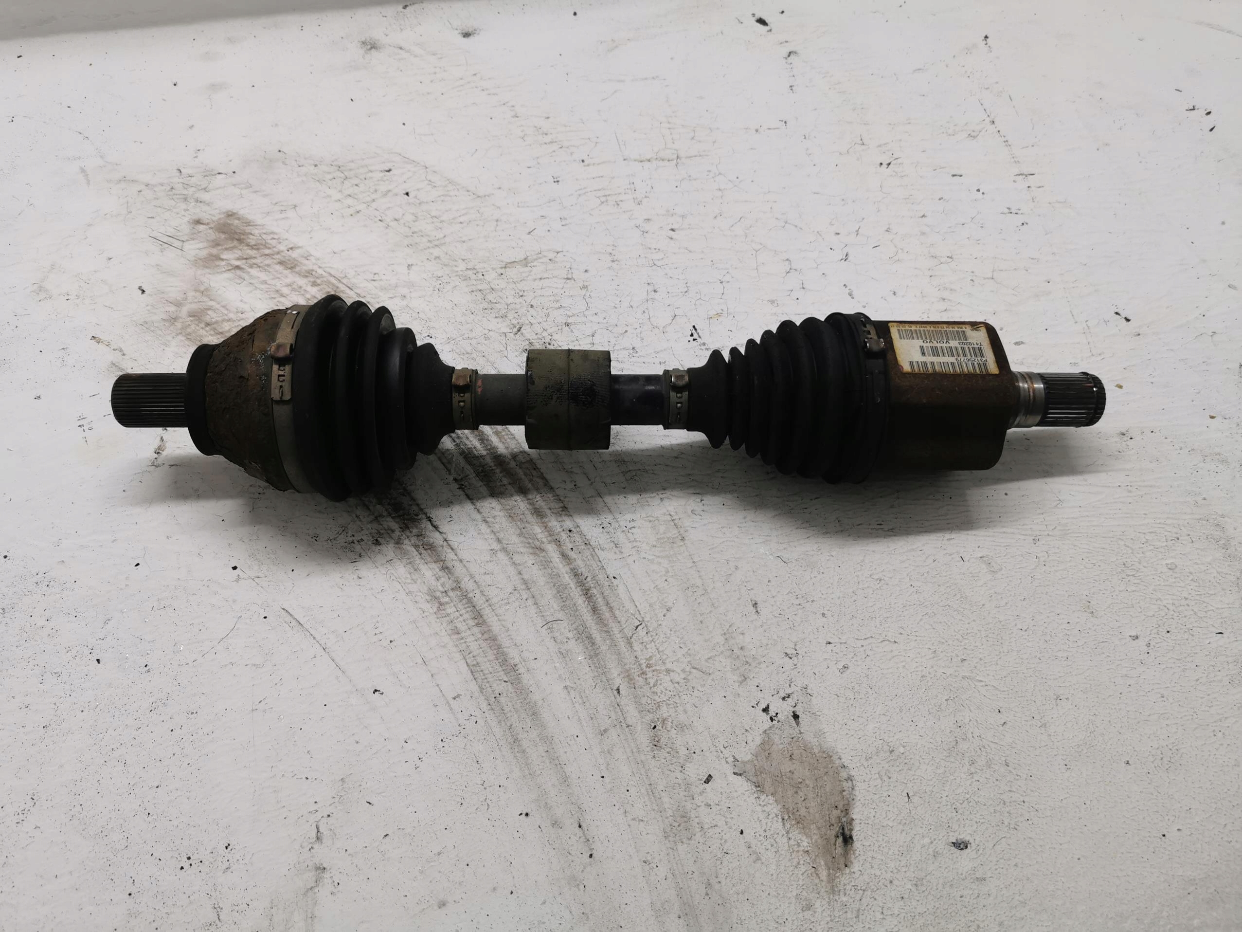semi-axis short. left VOLVO V60 II 10-18 P31256779