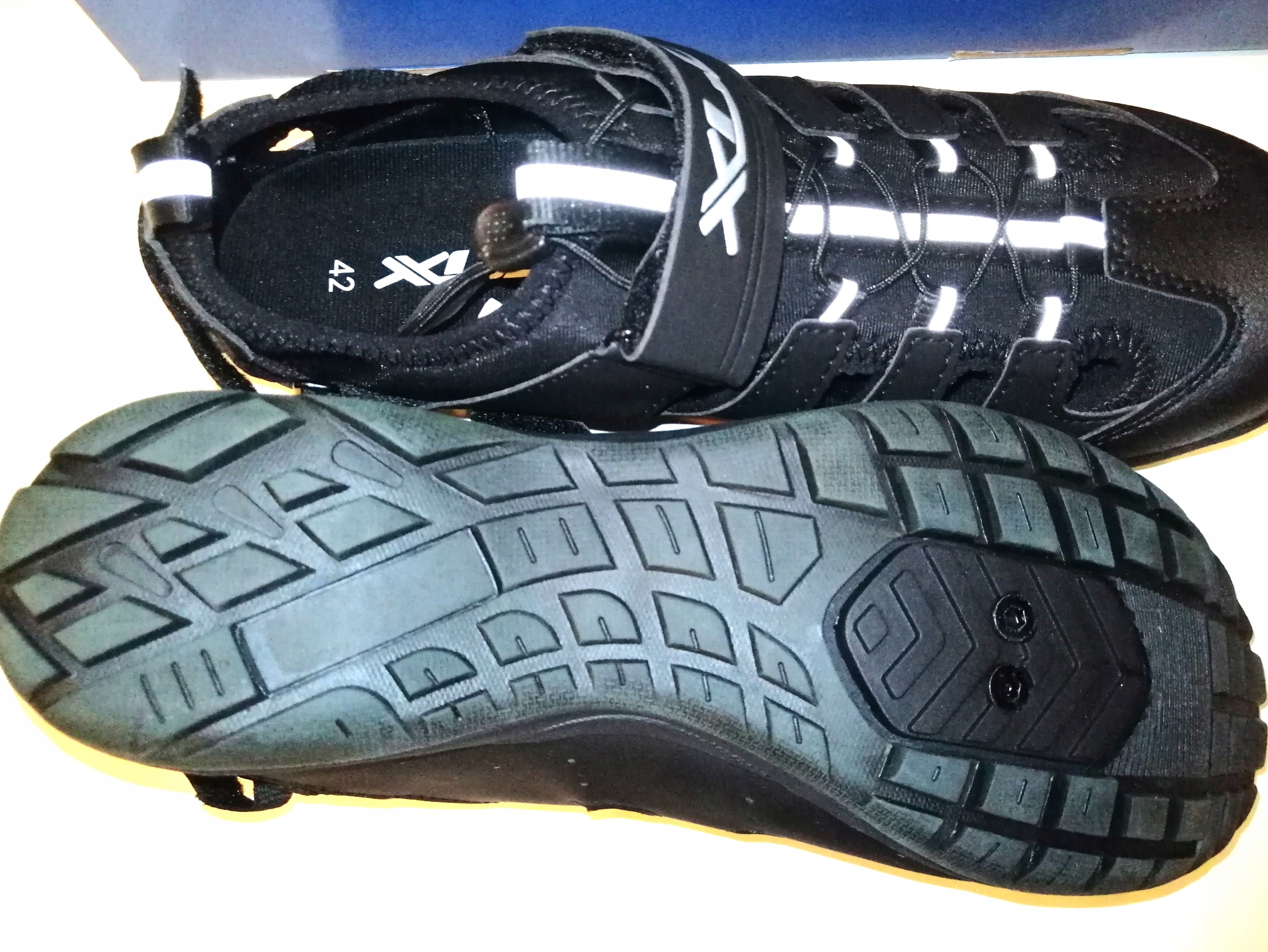 WYGODNE SANDAŁY ROWEROWE SPD XLC CB-L08 40 %%% Model CB-L08