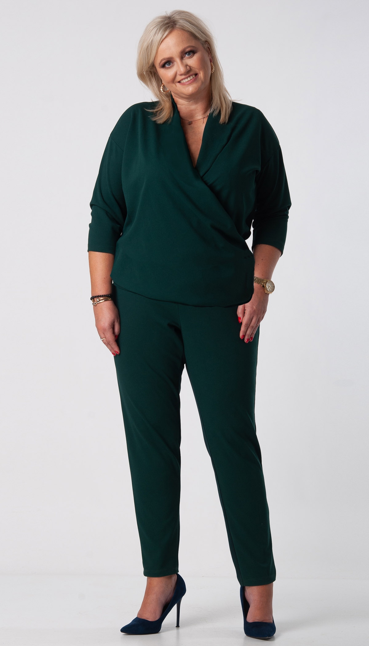 ELEGANCKI Kombinezon NA WESELE WYSZCZUPLAJĄCY kopertowy (44-54) tu 52 6XL Model ANY045Z_N