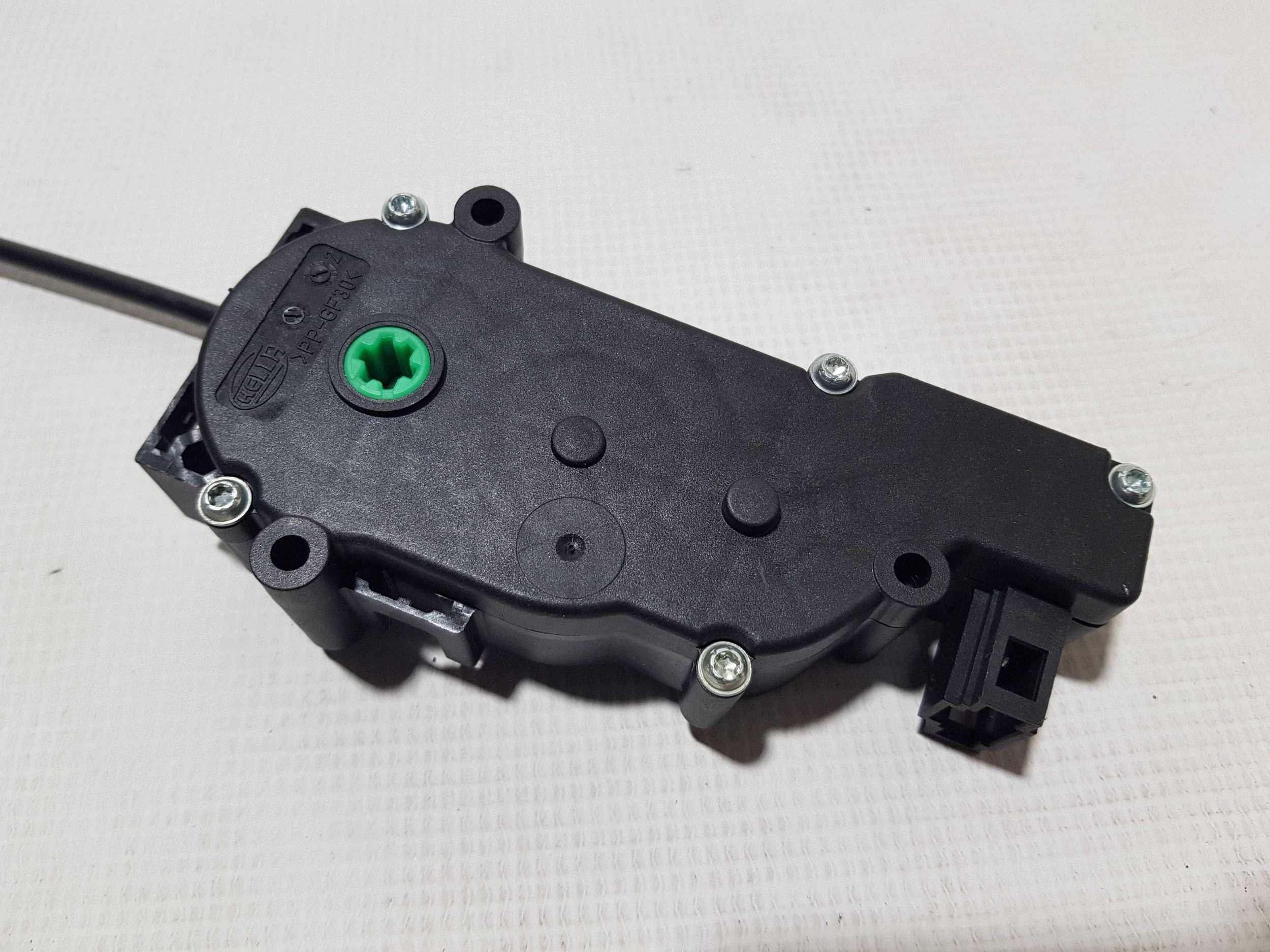 lock DOCIAG bonnet boot MERCEDES W212 W204 KOMBI