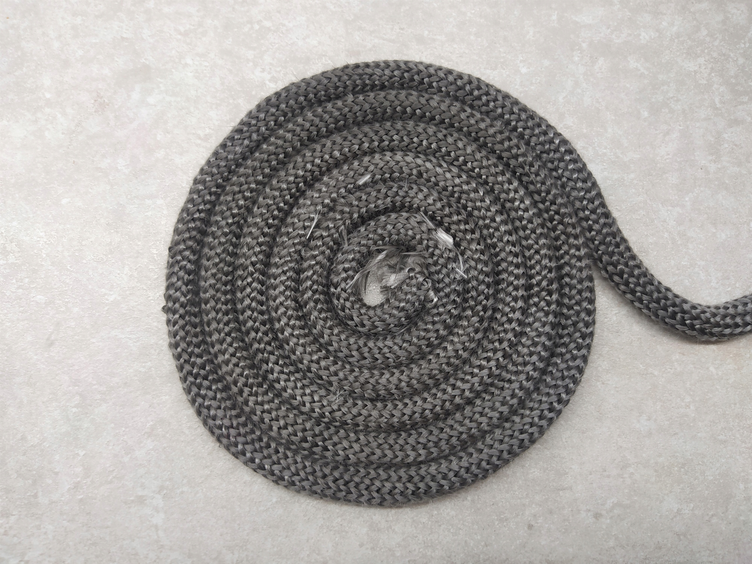 SZNUR THERMO USZCZELNIAJĄCY DRZWICZKI WKŁADU 8mm Marka Hot-System