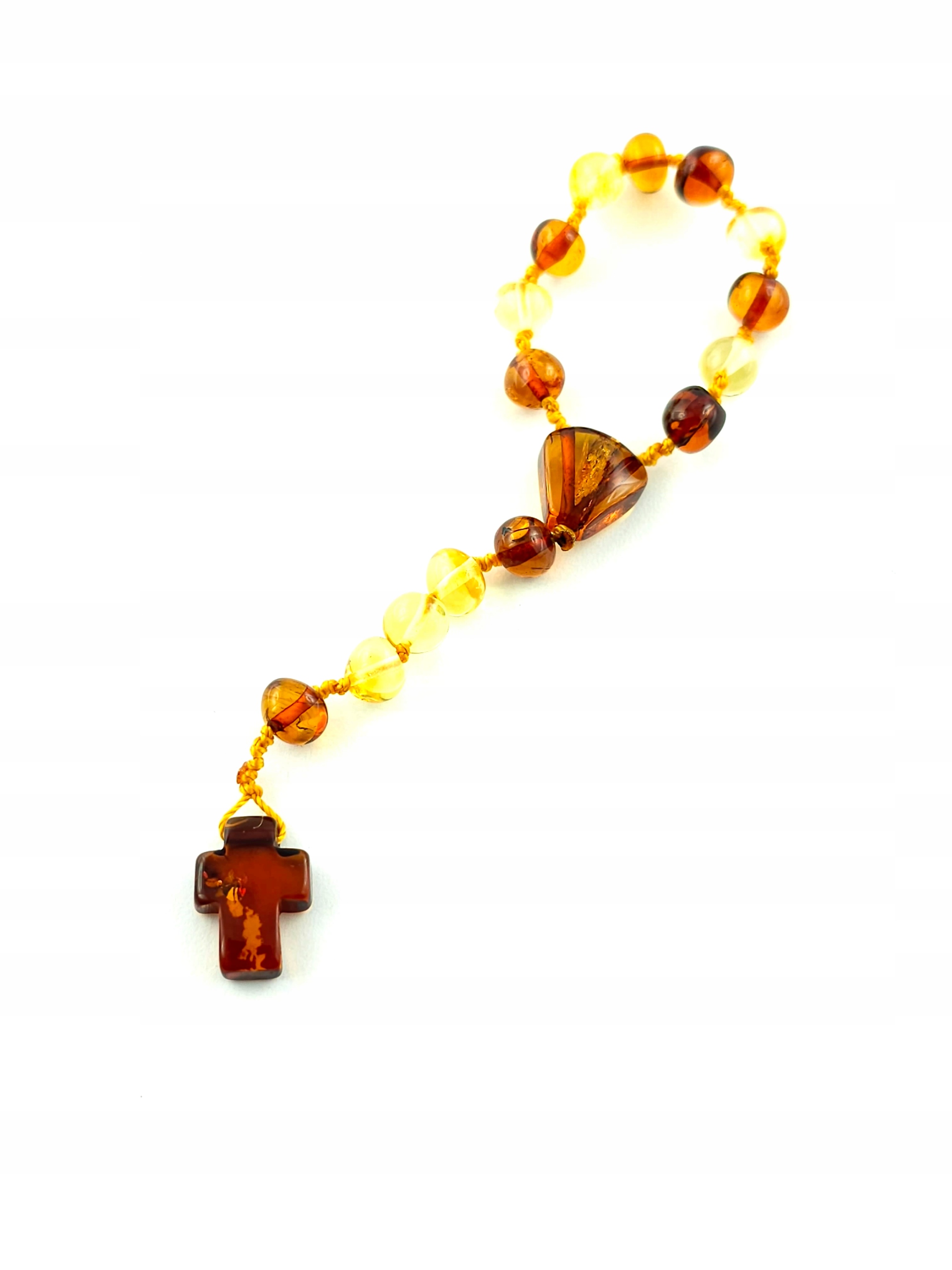 Růženec desítka z Jantaru na provázku s jantarovým křížkem