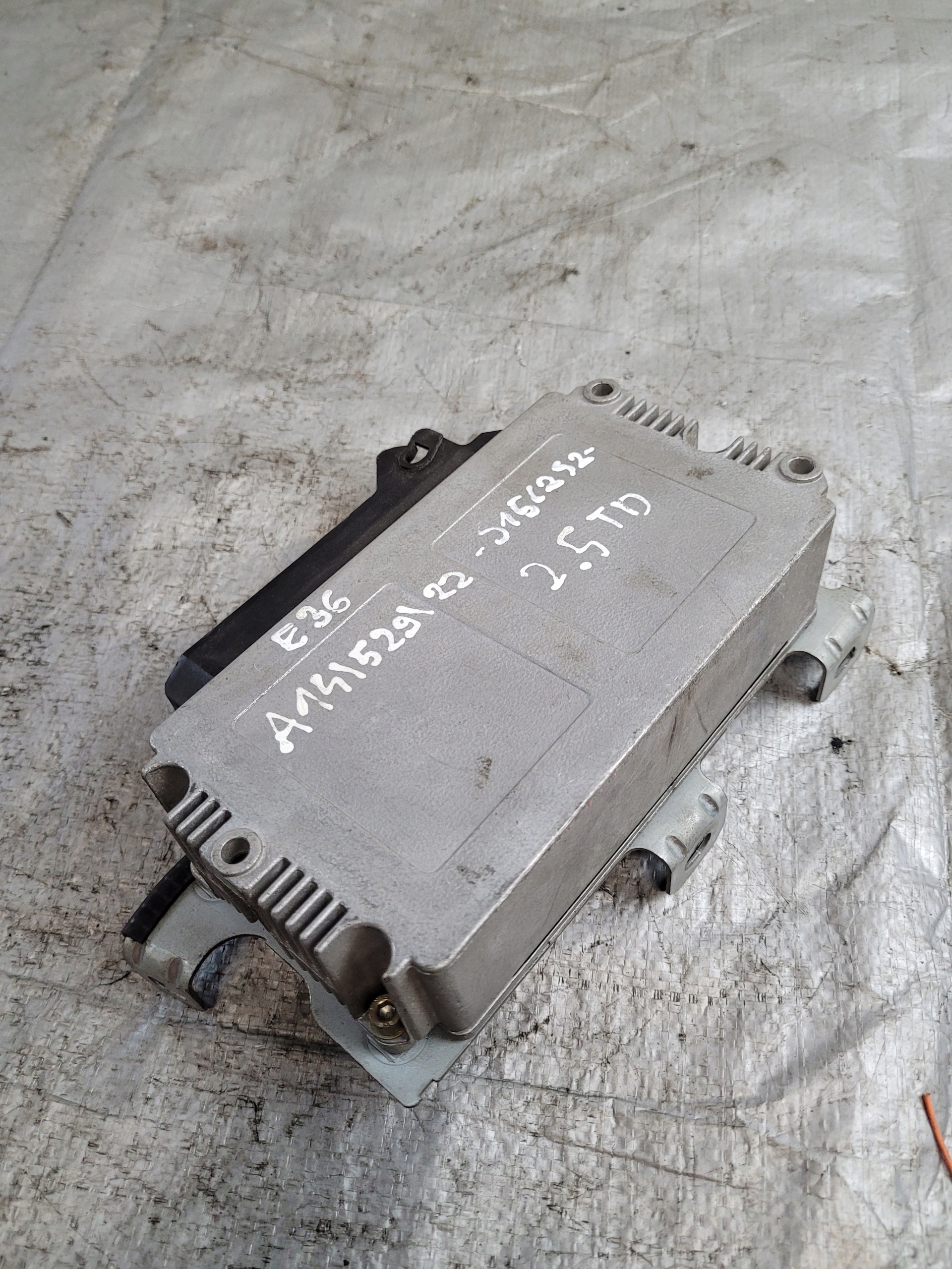 Computer Bedienteil ABS OE 1138219 BMW E36 2.5TDS 91r.