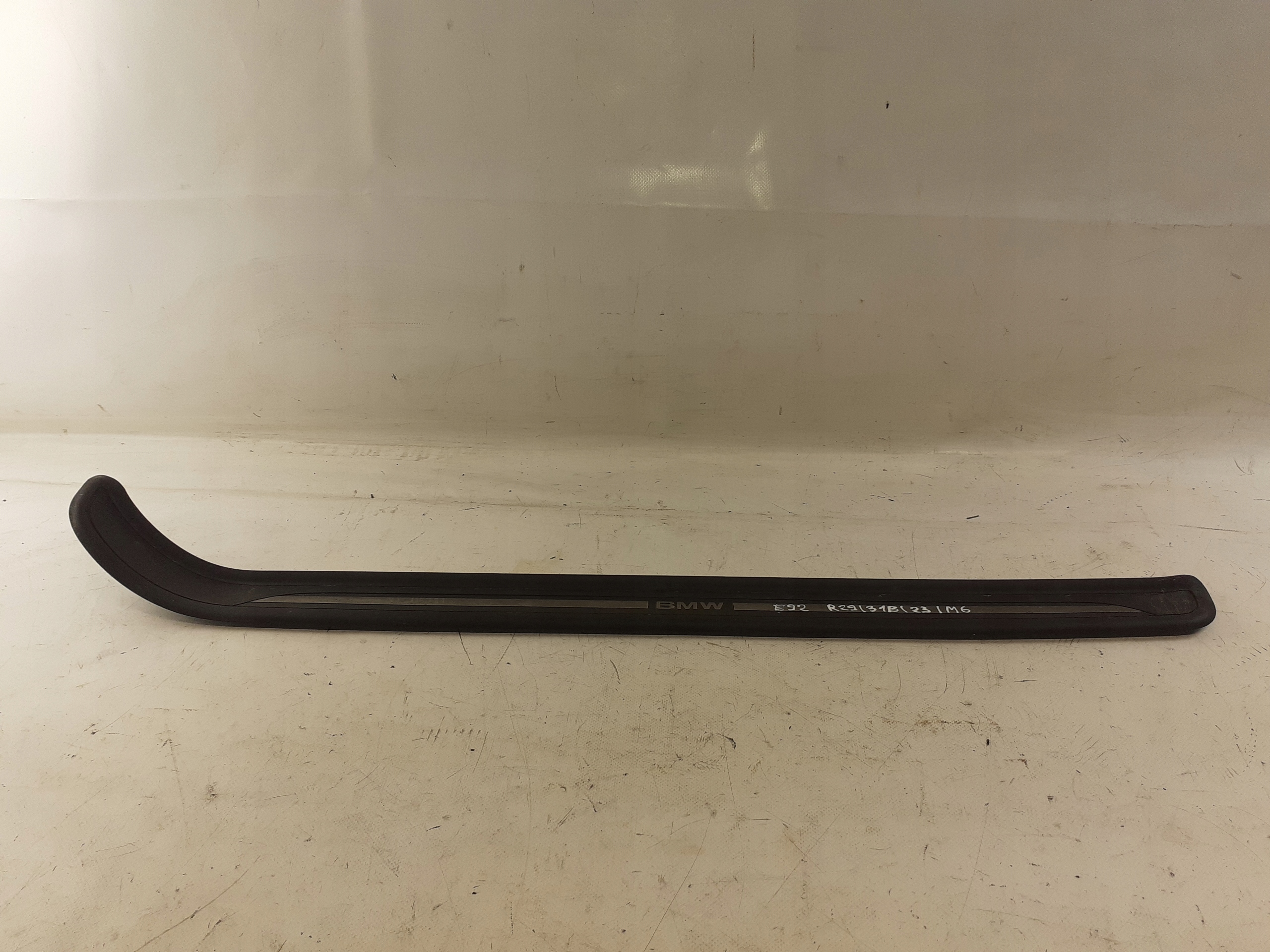 BMW E92 moulding threshold right
