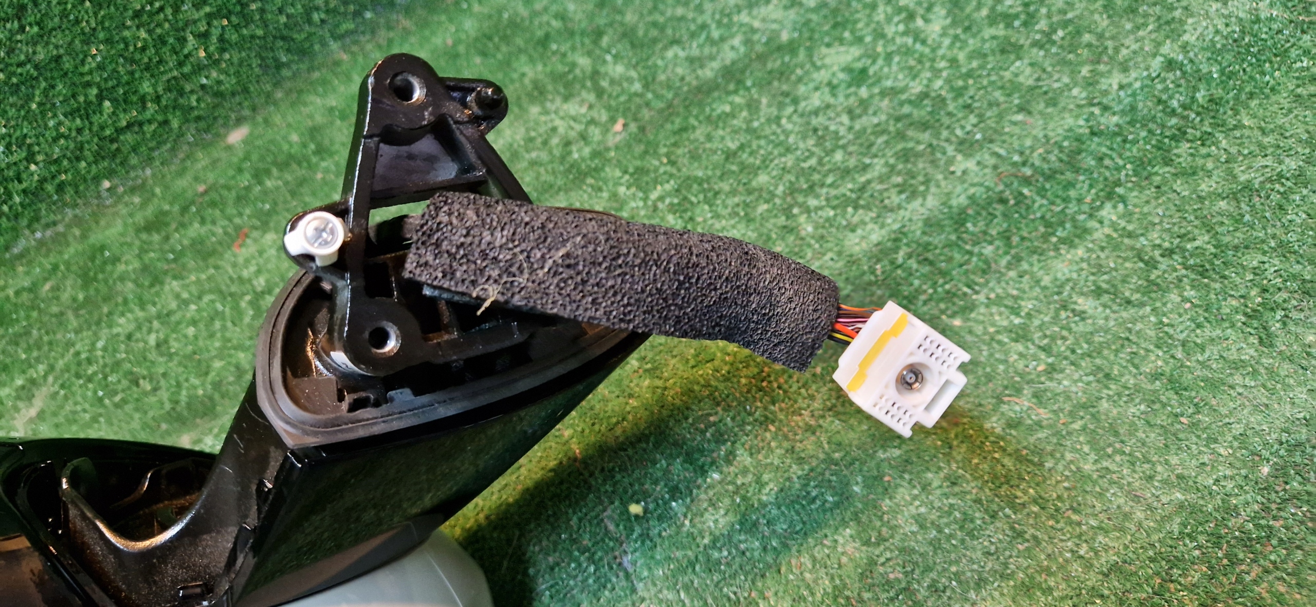 зеркало правое kia SPORTAGE 5 V 10PIN