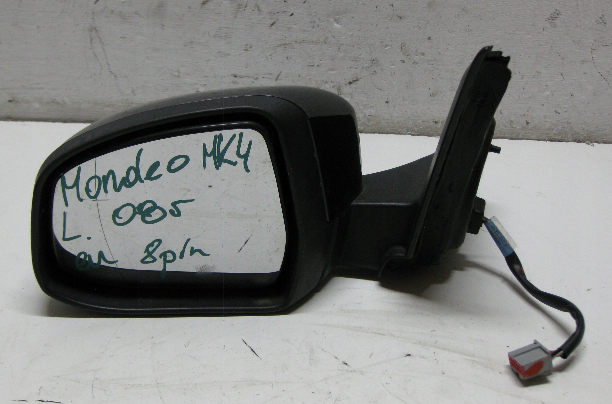 FORD MONDEO MK4 KOMBI 08R mirror left 8 PIN EU