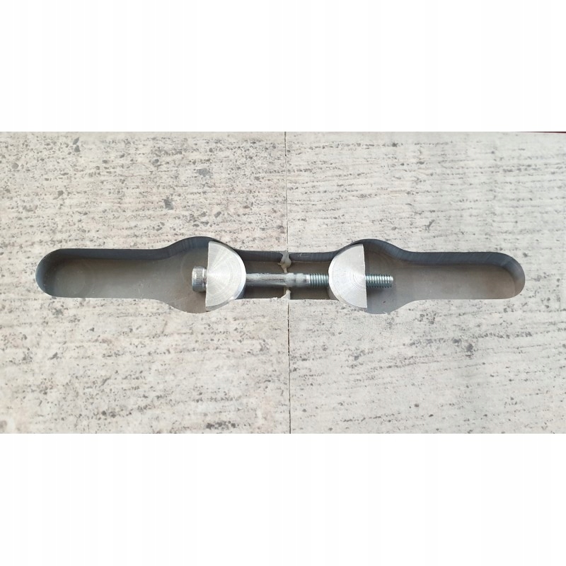 Śruby do łączenia blatów kompaktowych HPL 3 SZTUKI Kod producenta TOGBOLT3-GA