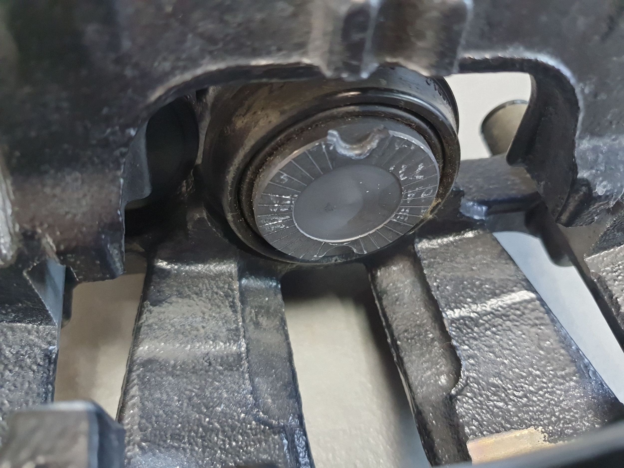 Cupra Leon IV caliper brake left rear part rear 5WA615405AE