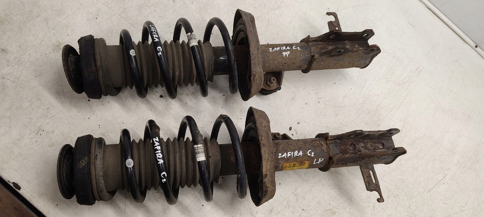 shock absorber spring front Opel Zafira C 1,6 Z16XNT 20Z