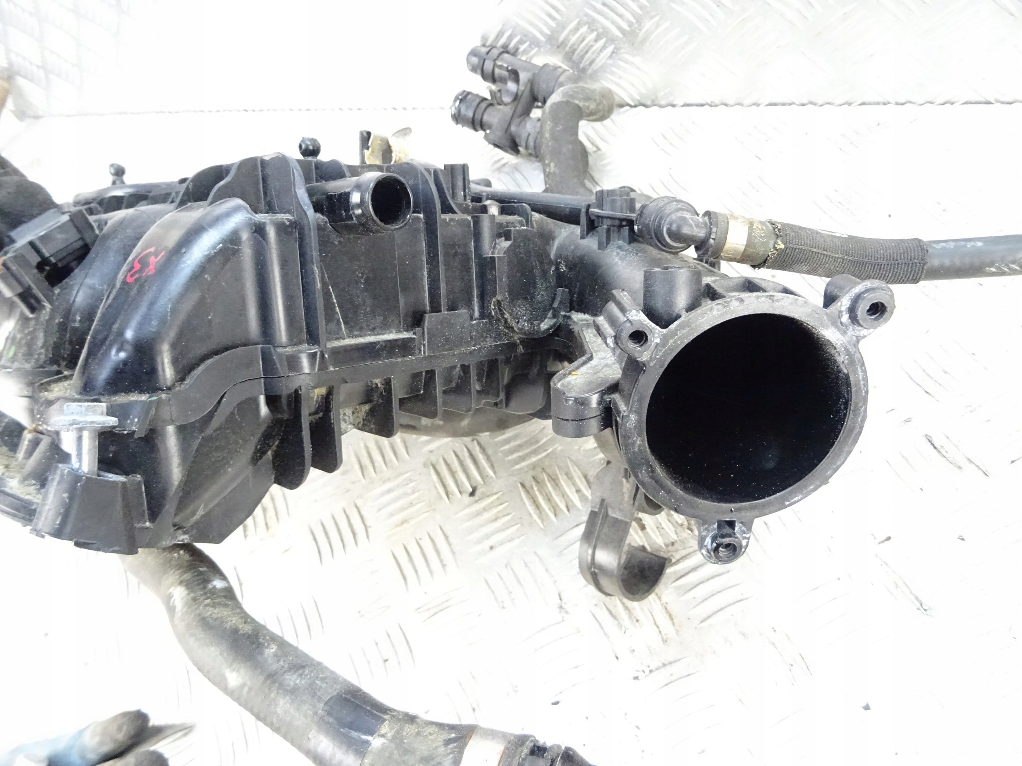 BMW X3 G01 intake manifold 72344265 2.0 B