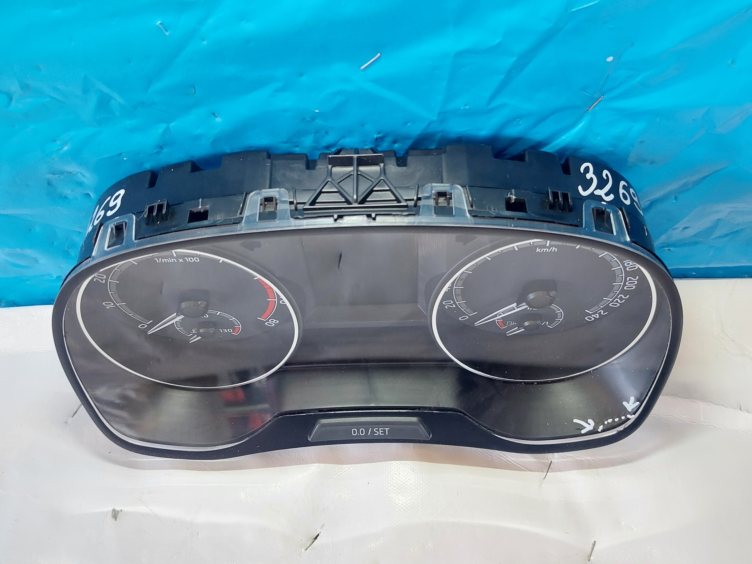 dials clock SKODA FABIA 6V 2018R 1.0 B 6V0920740D