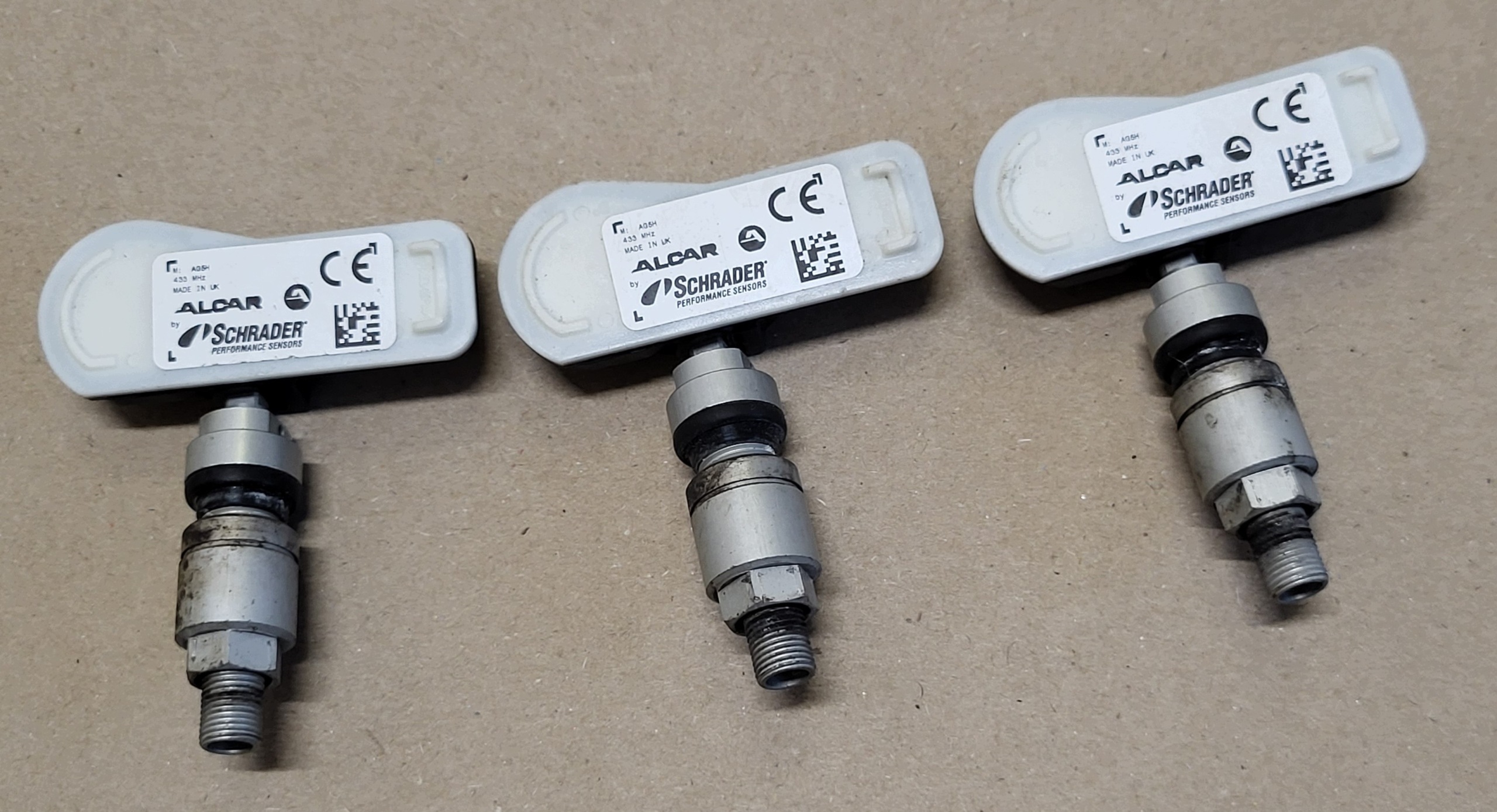sensor druck W OPONACH 3 stk SCHRADER 2F8EA4S3A111 OE