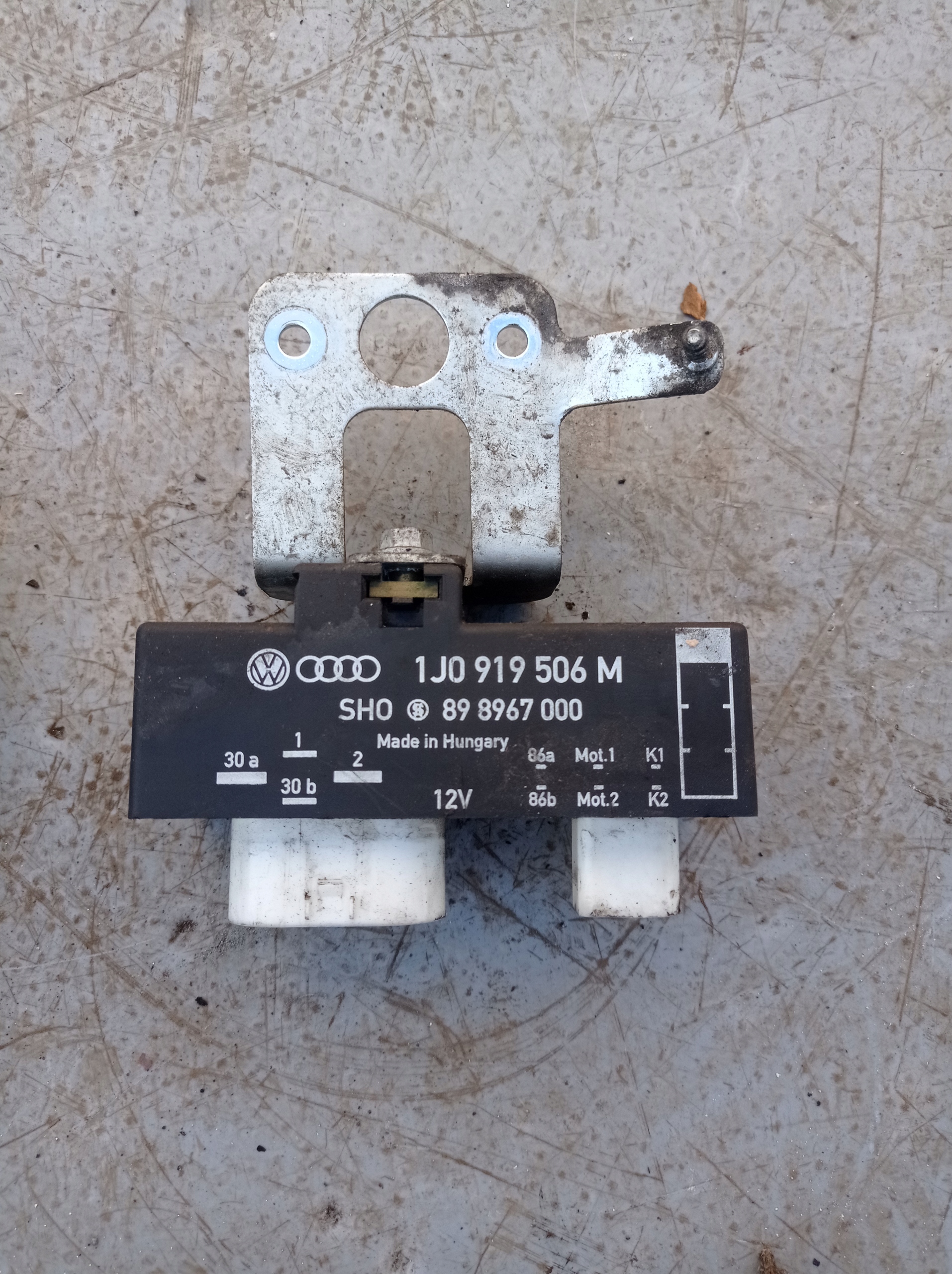 Sterownik Wentylatorów VW Seat Skoda 1J0919506M