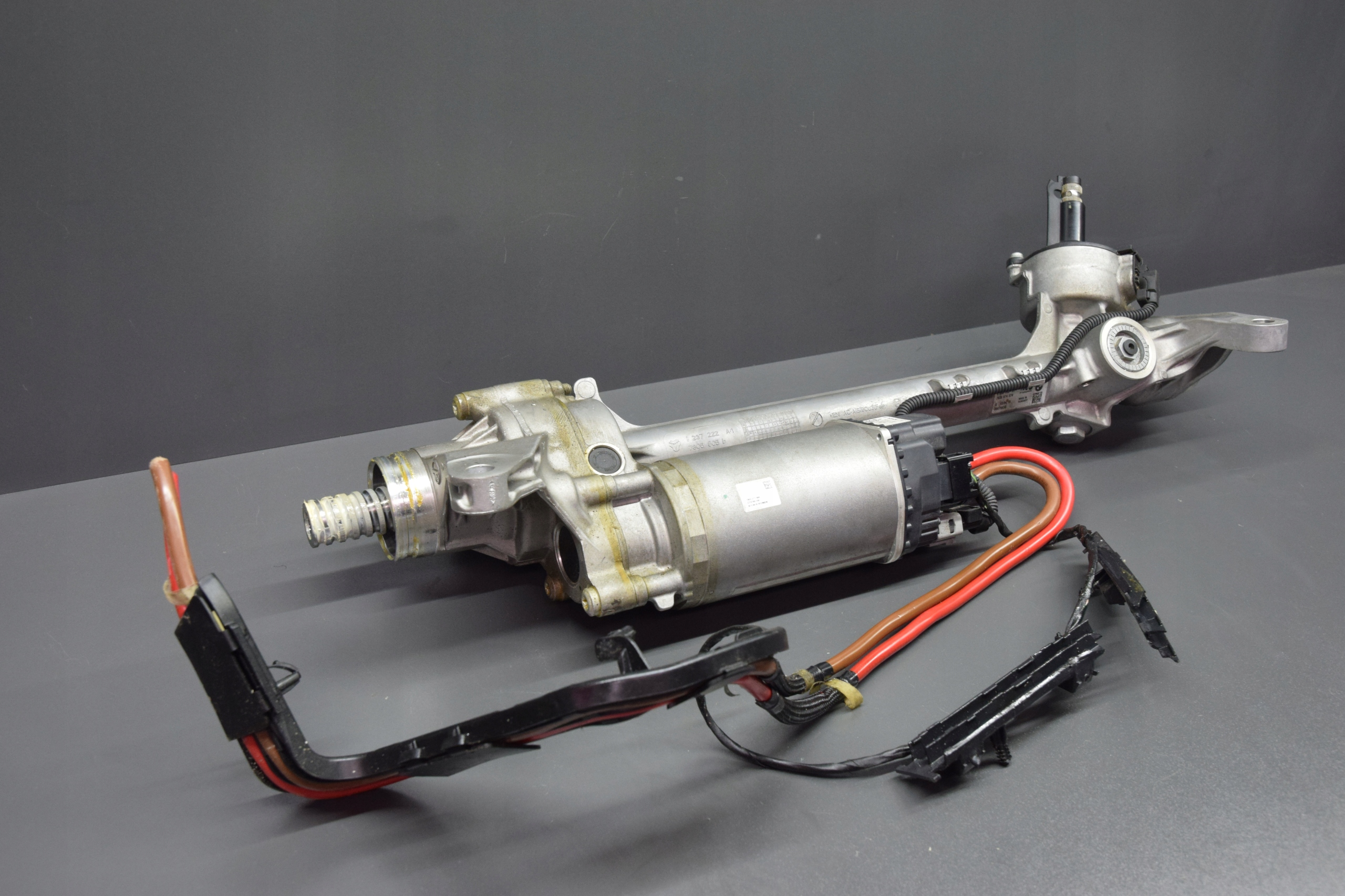 UKLAD servo control BMW 7 G12 760 ALPINA