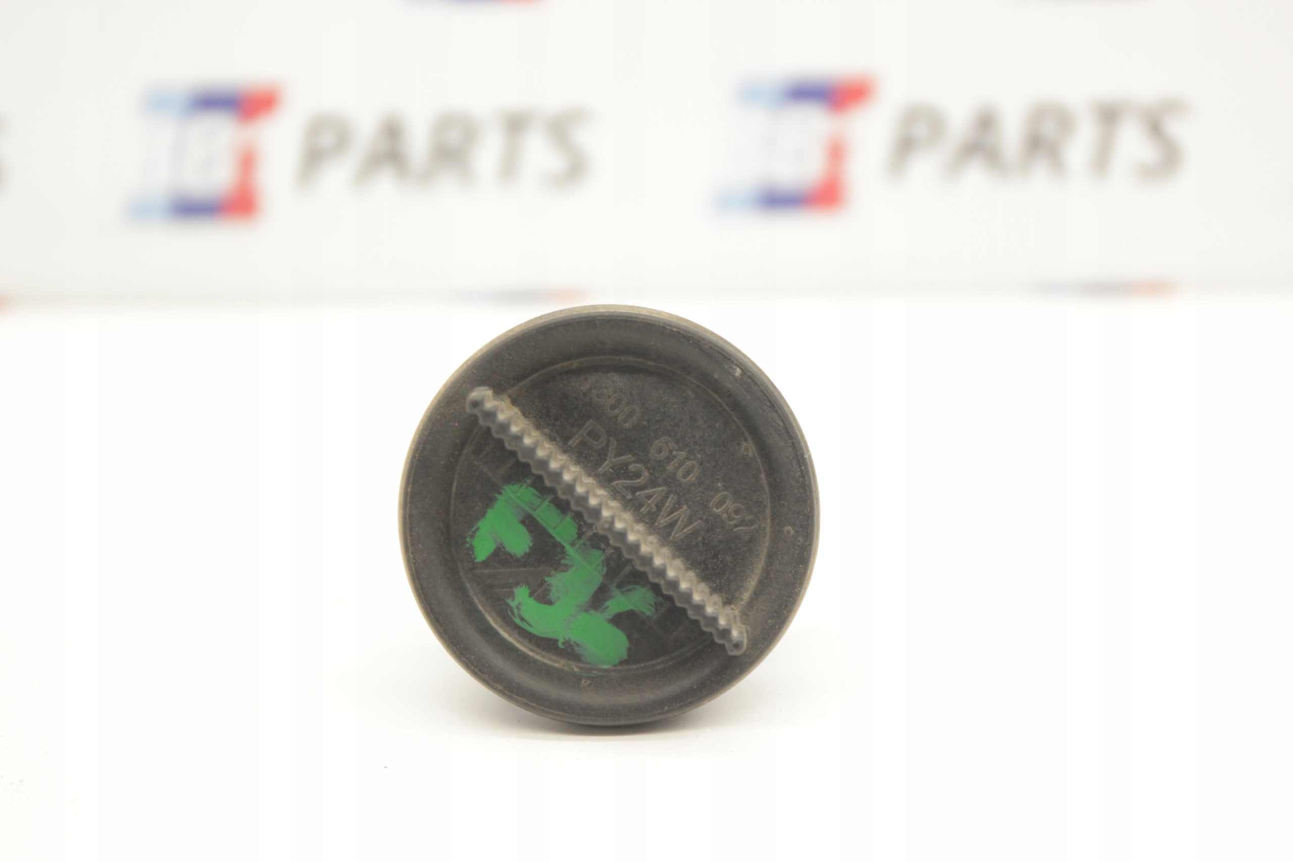 BMW F32 holder OPRAWKA ZAROWKI indicators BI-XENON front