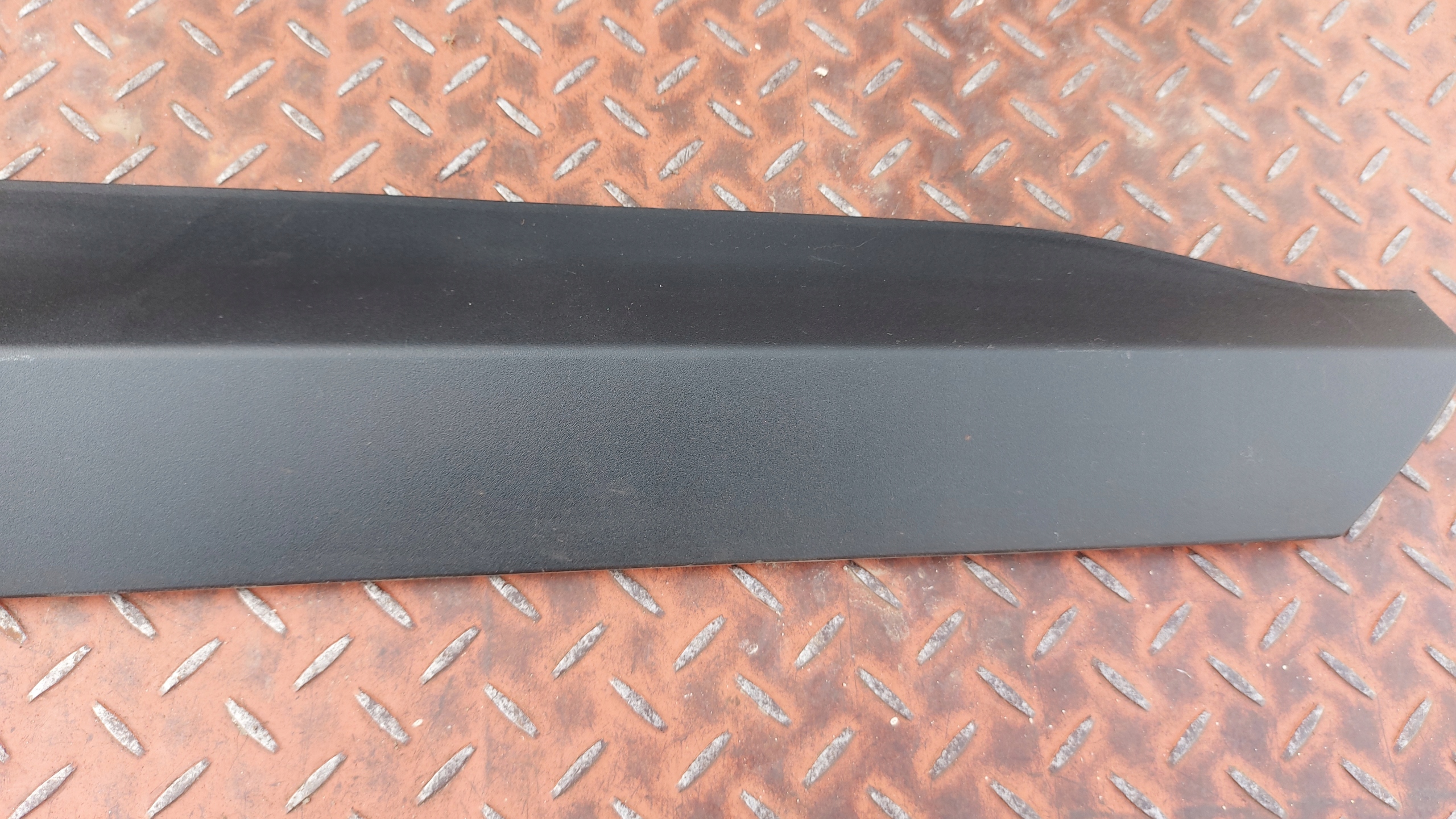 moulding door right right front TOYOTA YARIS CROSS 21