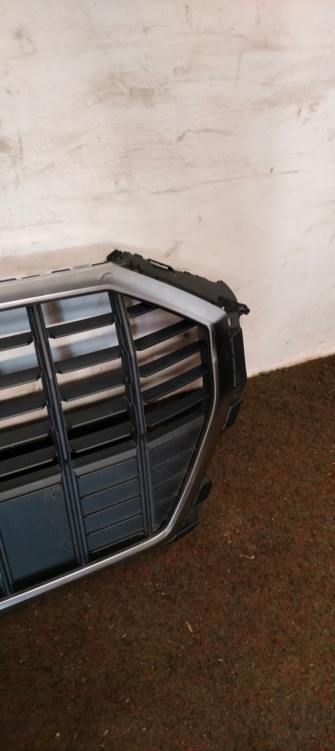 Audi Q3 Kühlergrill FRONTGRILL Kühlergitter - Thumbnail 5