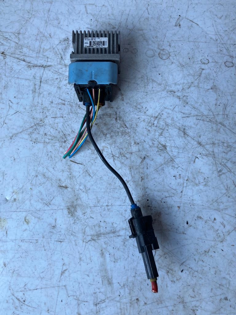 relay plugs ZAROWYCH DS5 508 2.0 HDI 9663824880