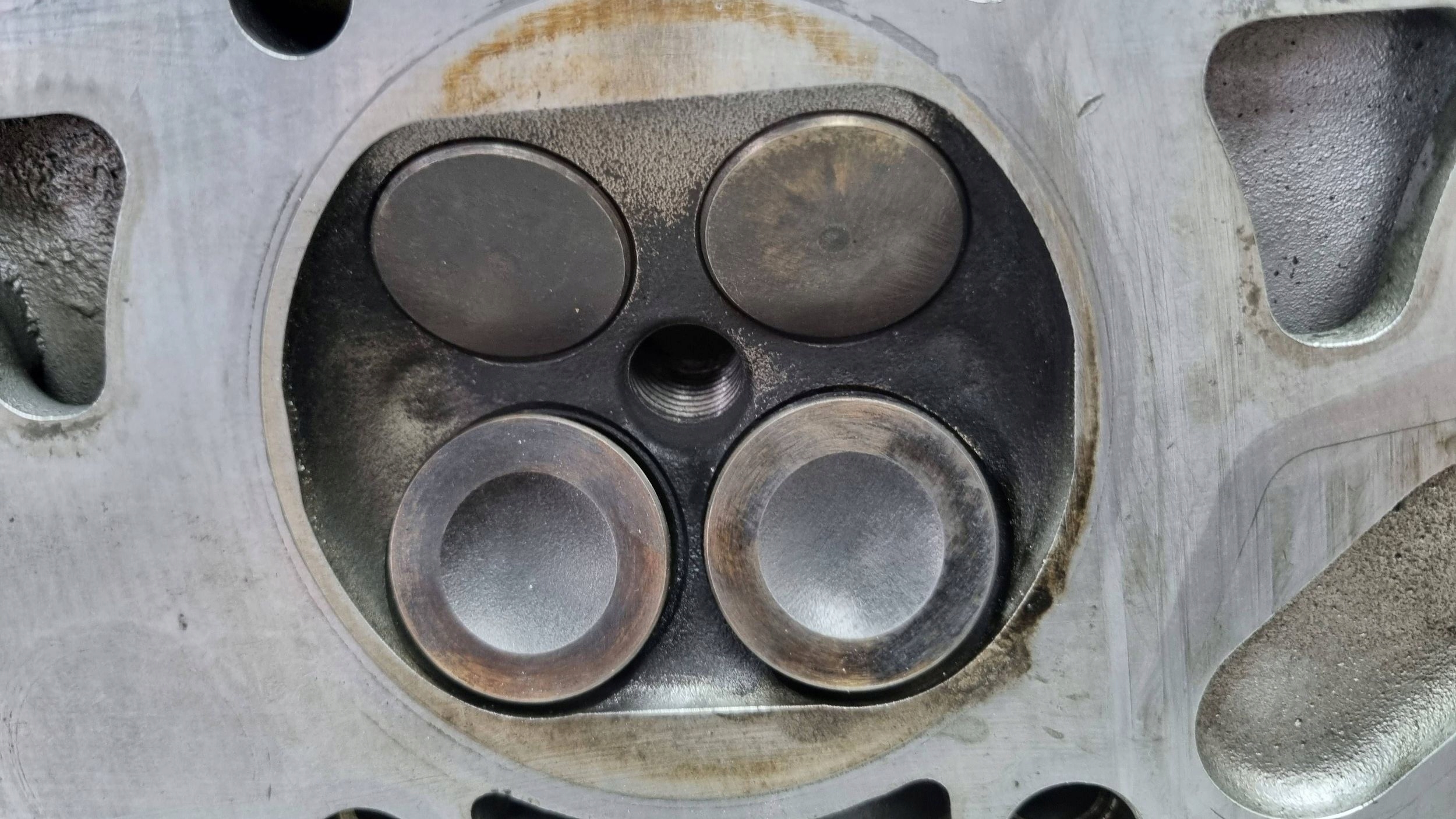 head. left 07C103353N 07C103373F VW PHAETON BENTLEY A8 D3 6.0 W12 BAN