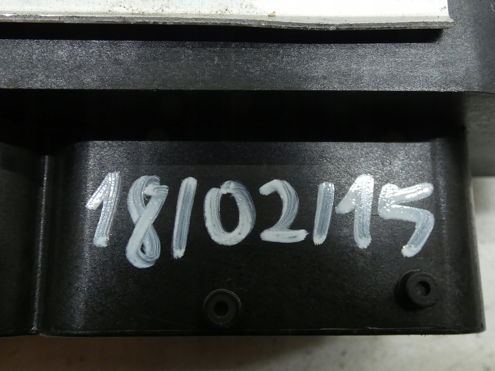 computer control unit of the engine VW GOLF VII E-GOLF EAZA 0EA907309A