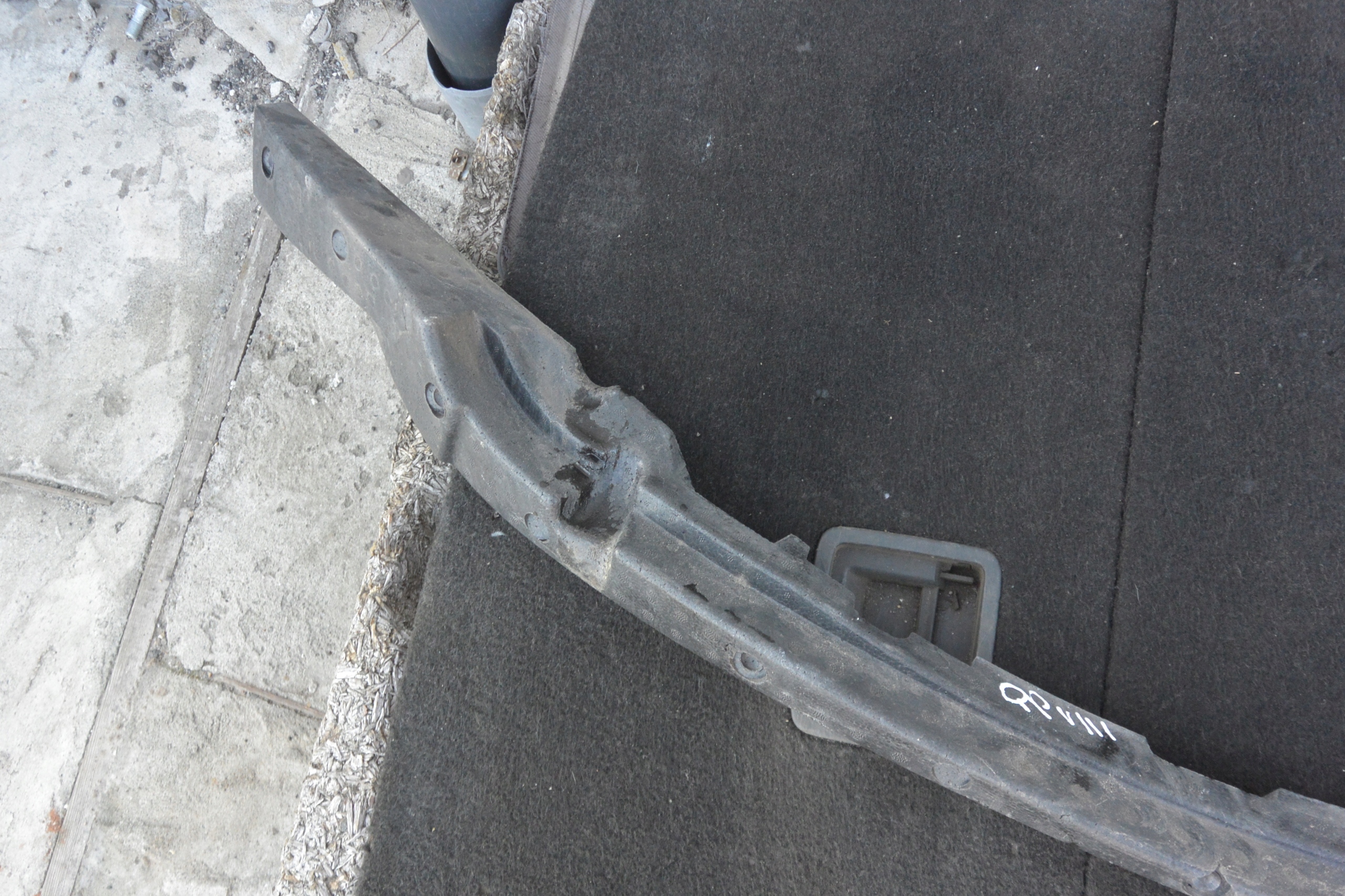 ABSORBER nárazníku předek MASERATI QUATTROPORTE VI