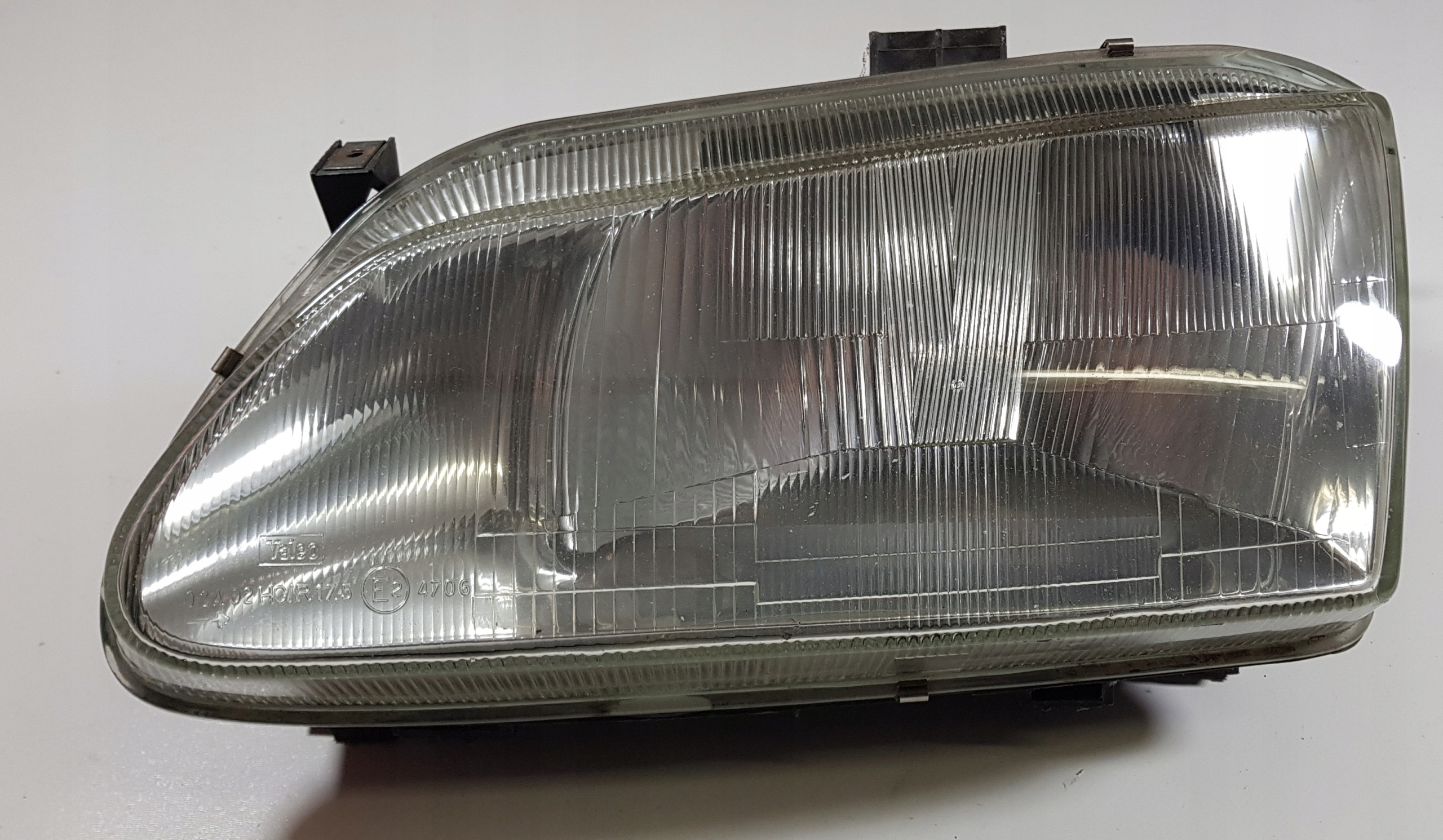 Renault Scenic and 1 REFLEKTOR left light front left