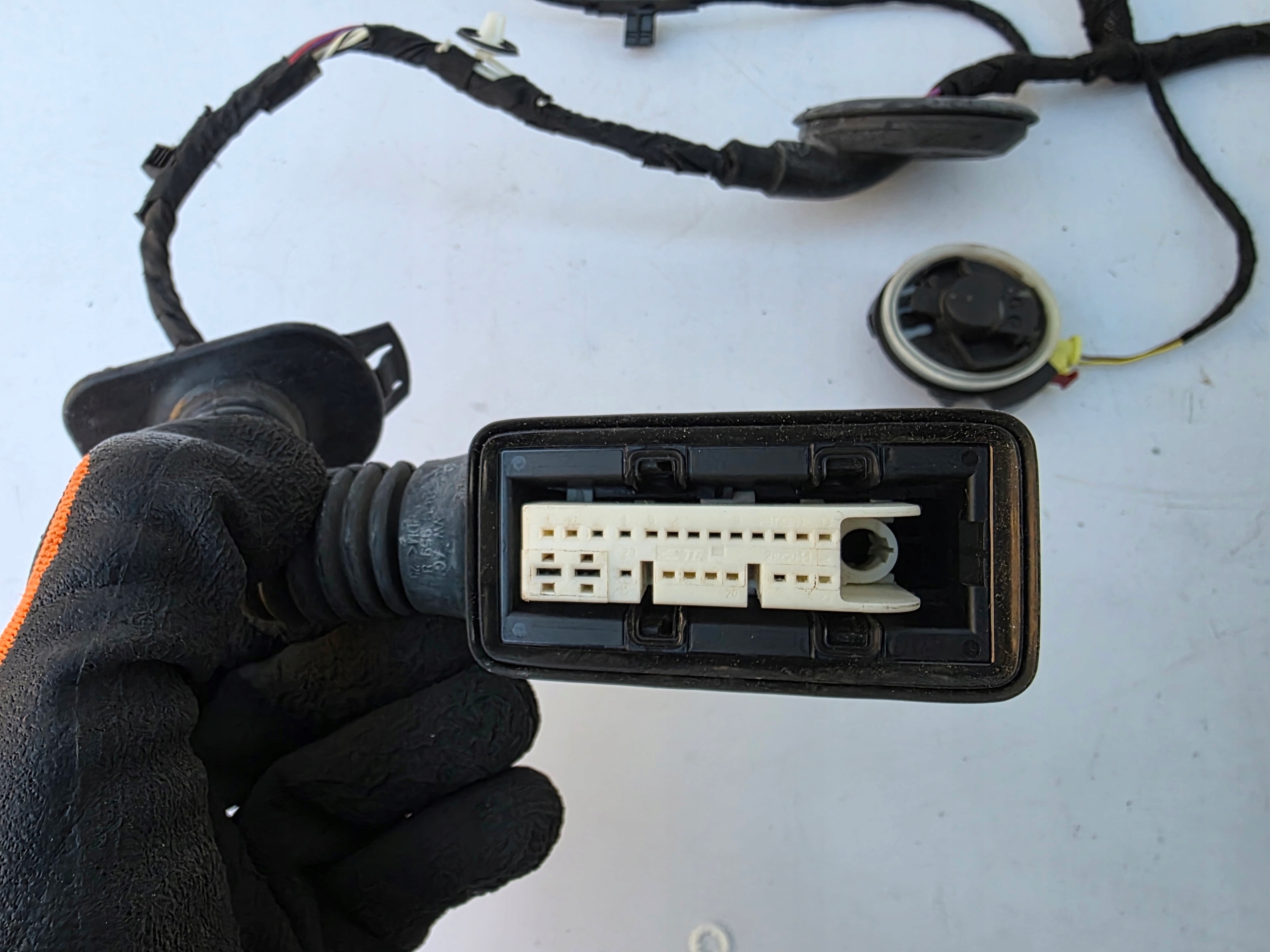 bundle wiring door of left PRZEDNICH left front AUDI Q5 80A