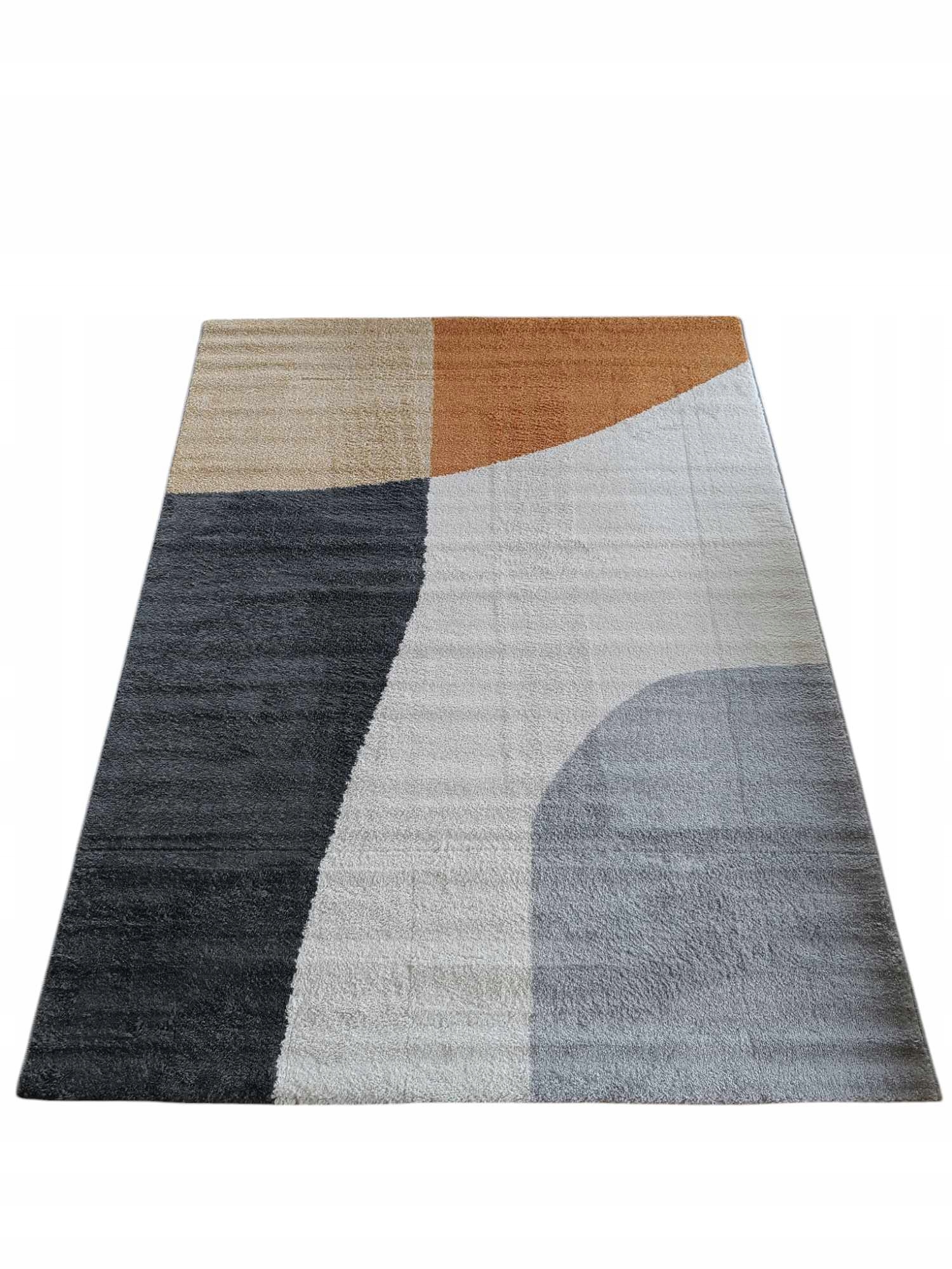 Koberec do obývacího pokoje 150 x 200 cm, šedo krémově oranžový, s krátkým vlasem