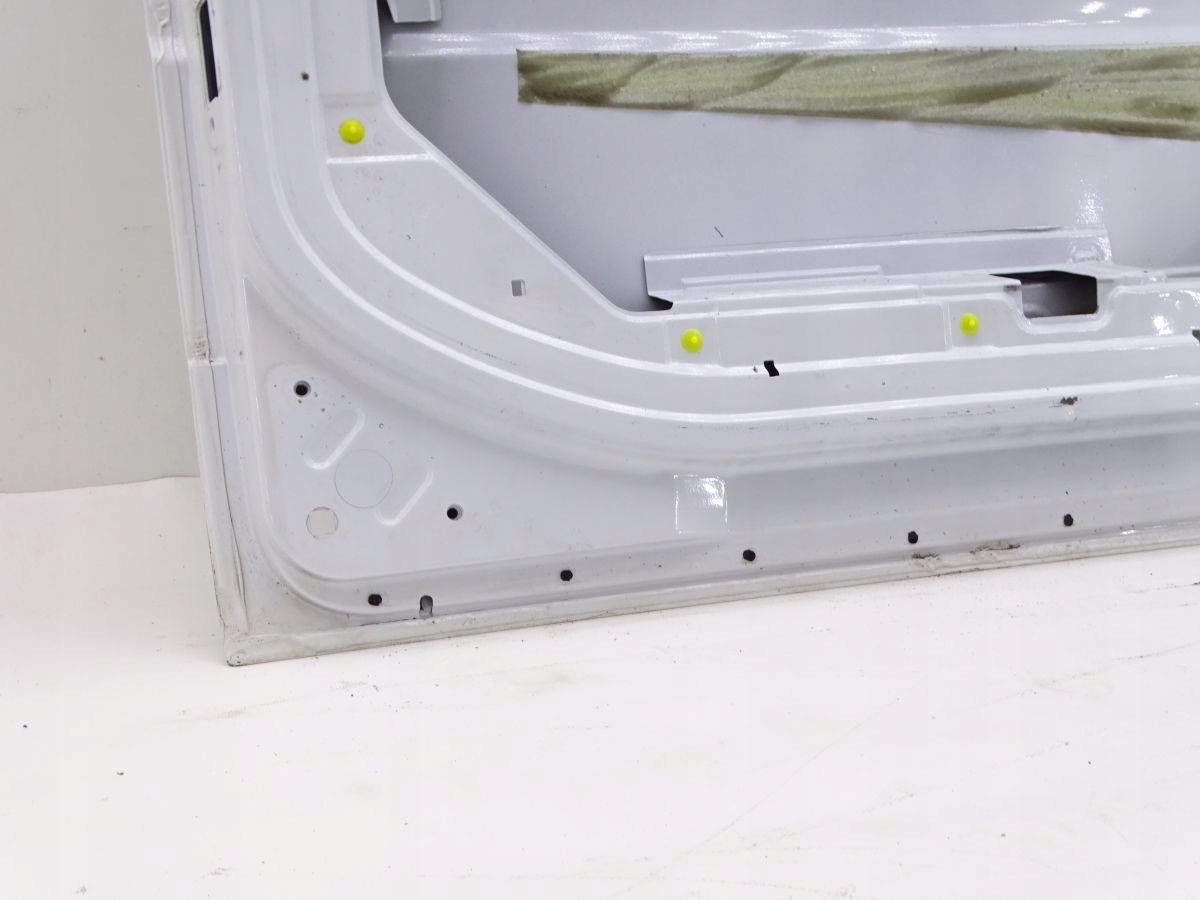 RENAULT TRAFIC II OPEL VIVARO 01-14 DRZWI PRZESUWNE PRAWE Typ samochodu Samochody dostawcze